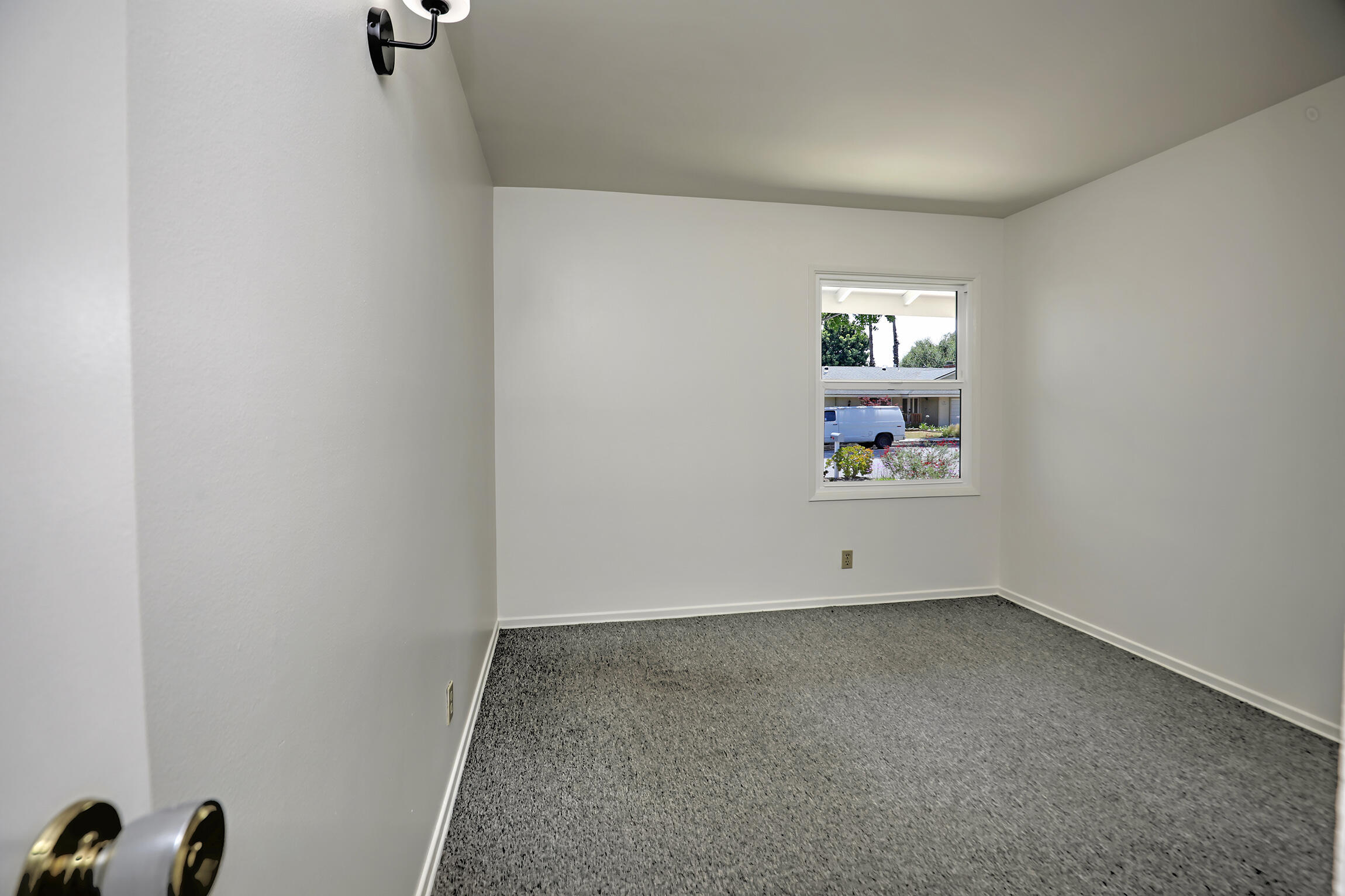680 Edgewood Drive