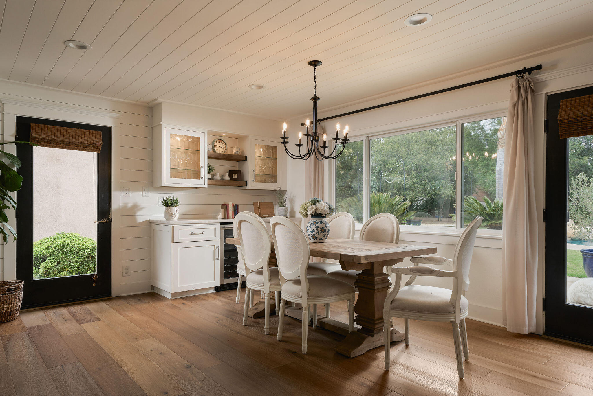 365 Encino Drive