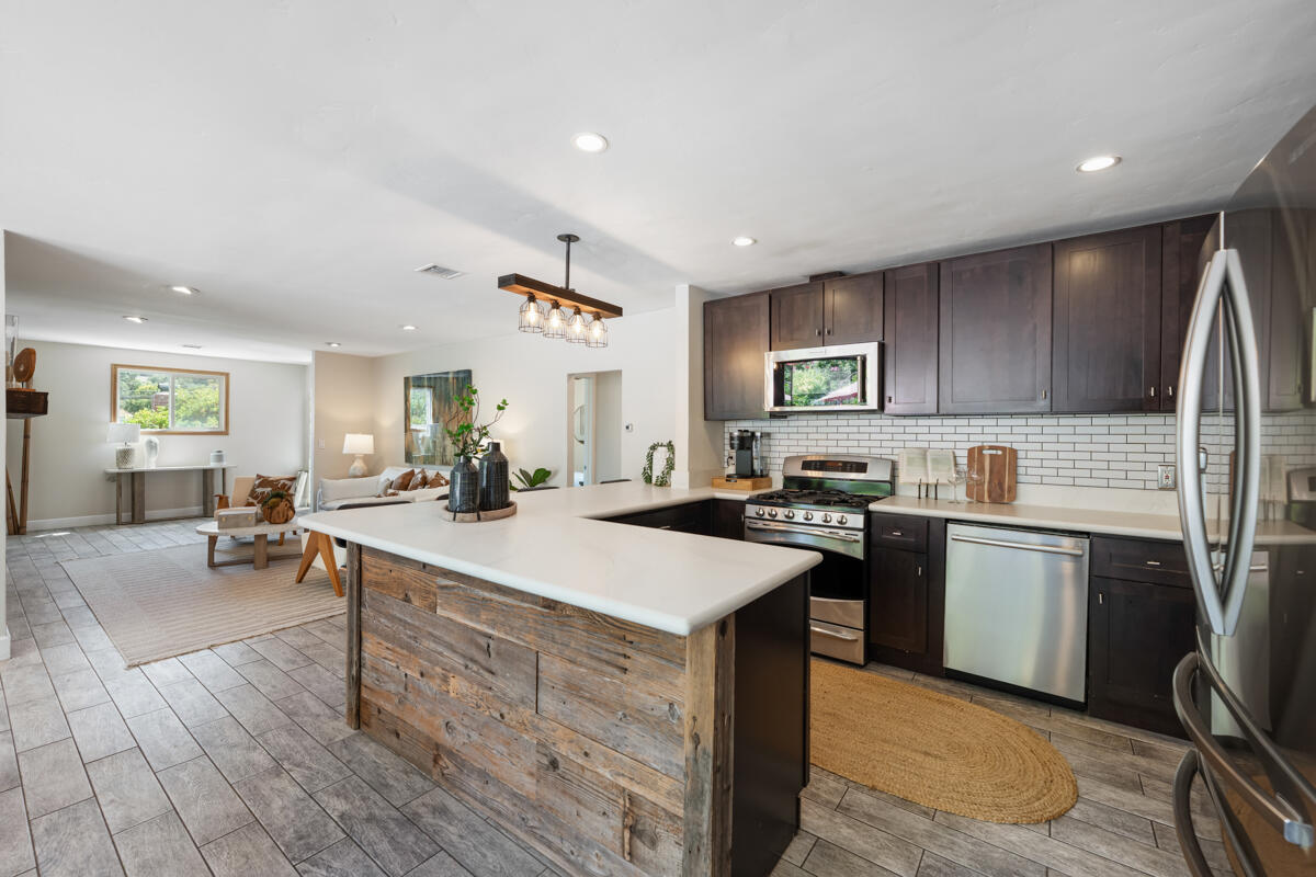 2420 Modoc Road