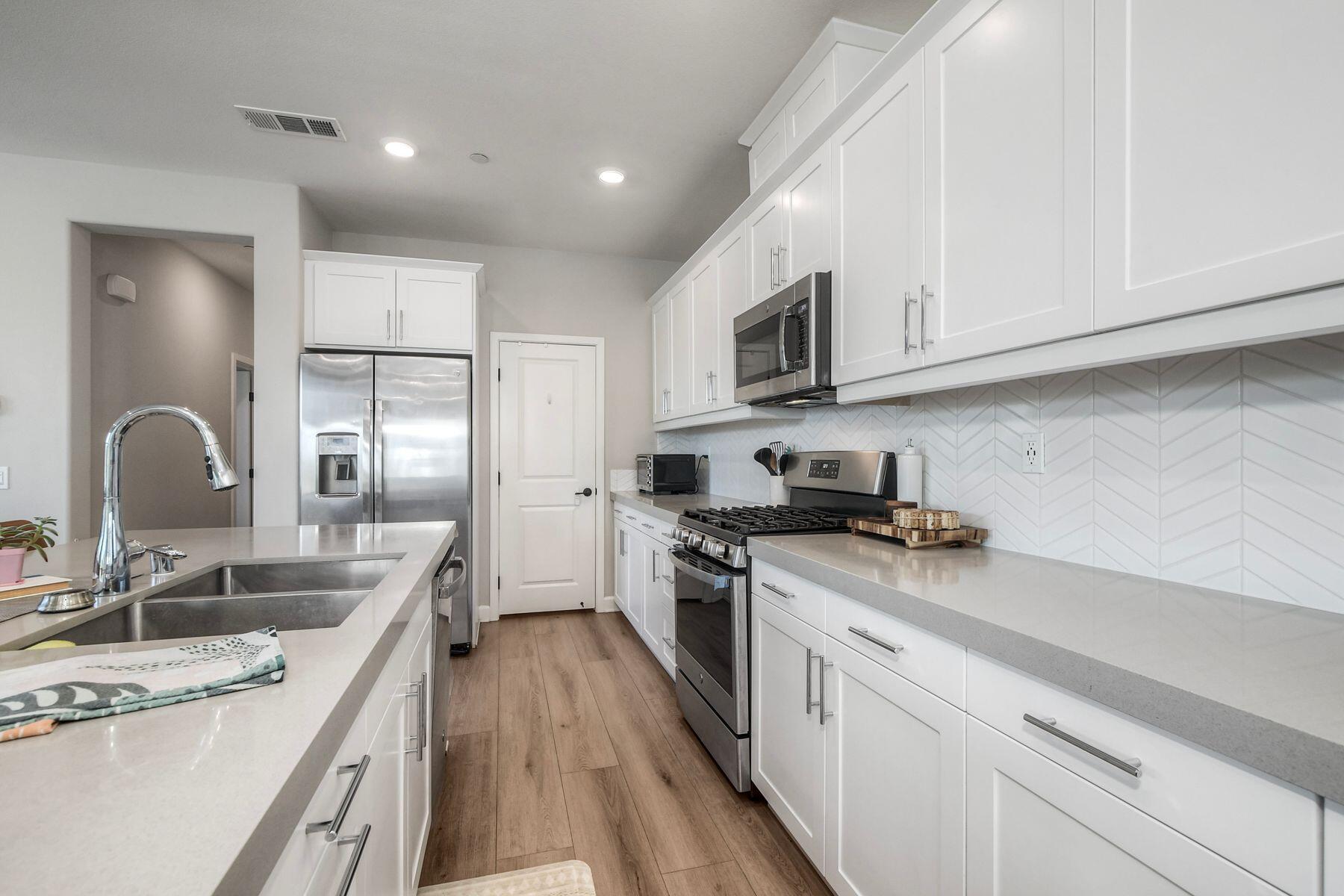 10924 Jericho Way