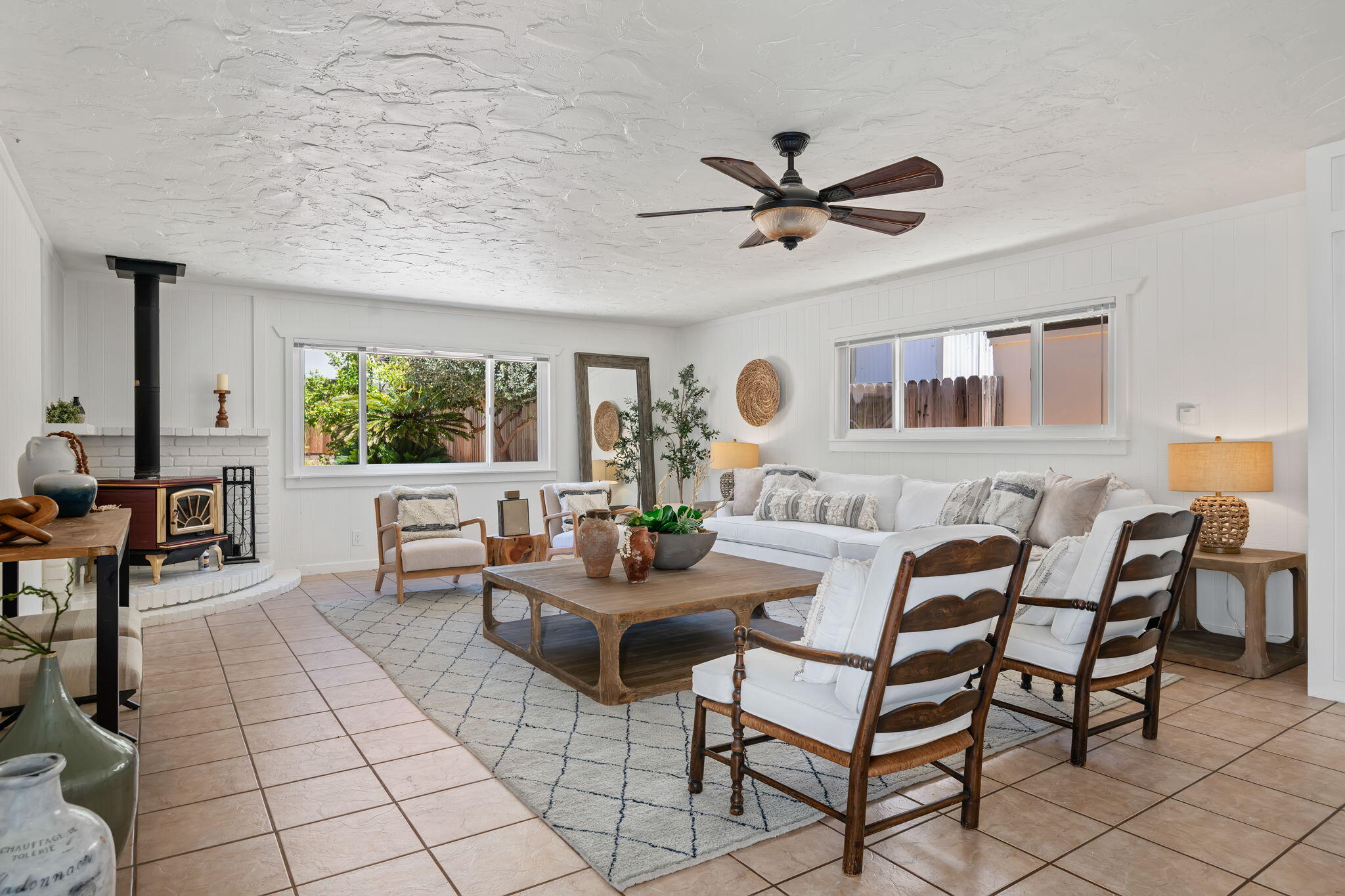 3232 Calle Pinon