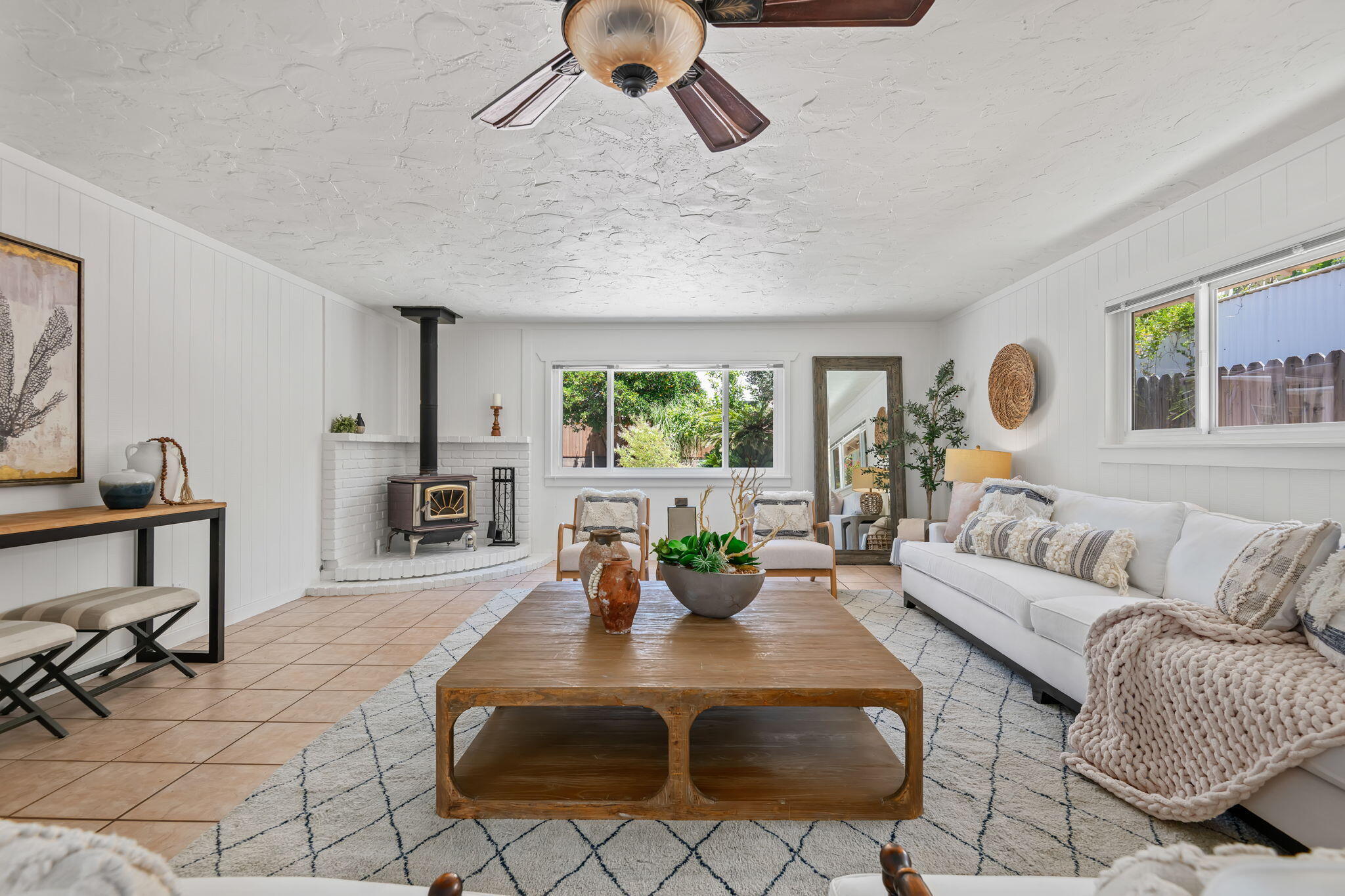 3232 Calle Pinon