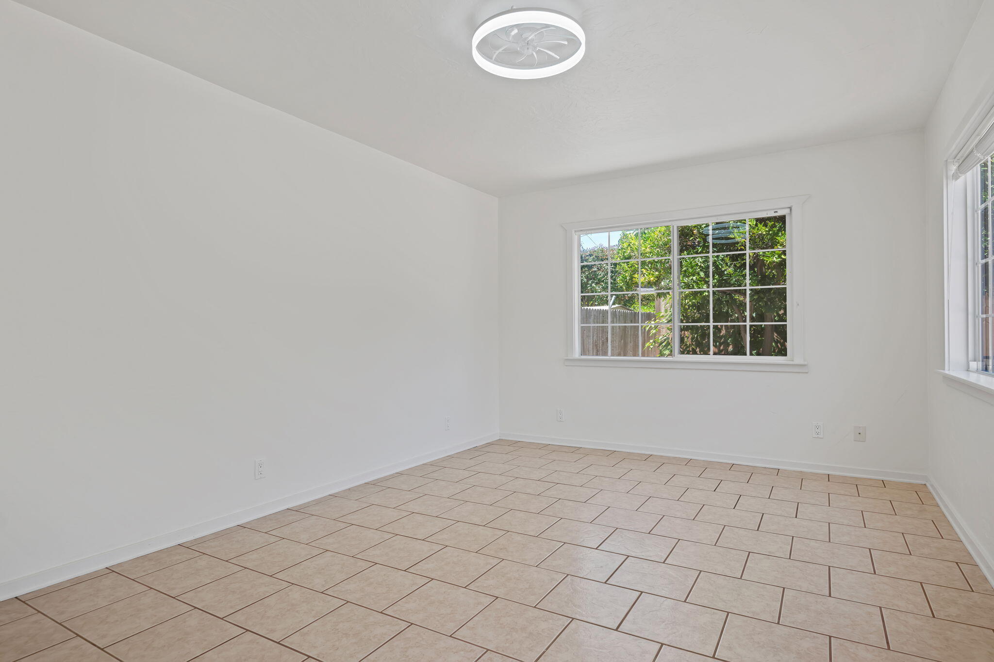 3232 Calle Pinon