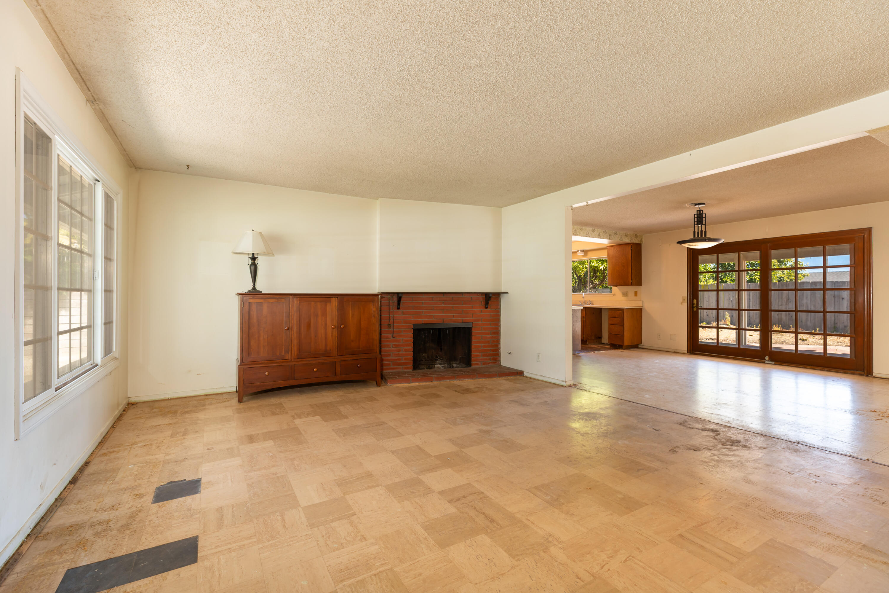 6223 Covington Way