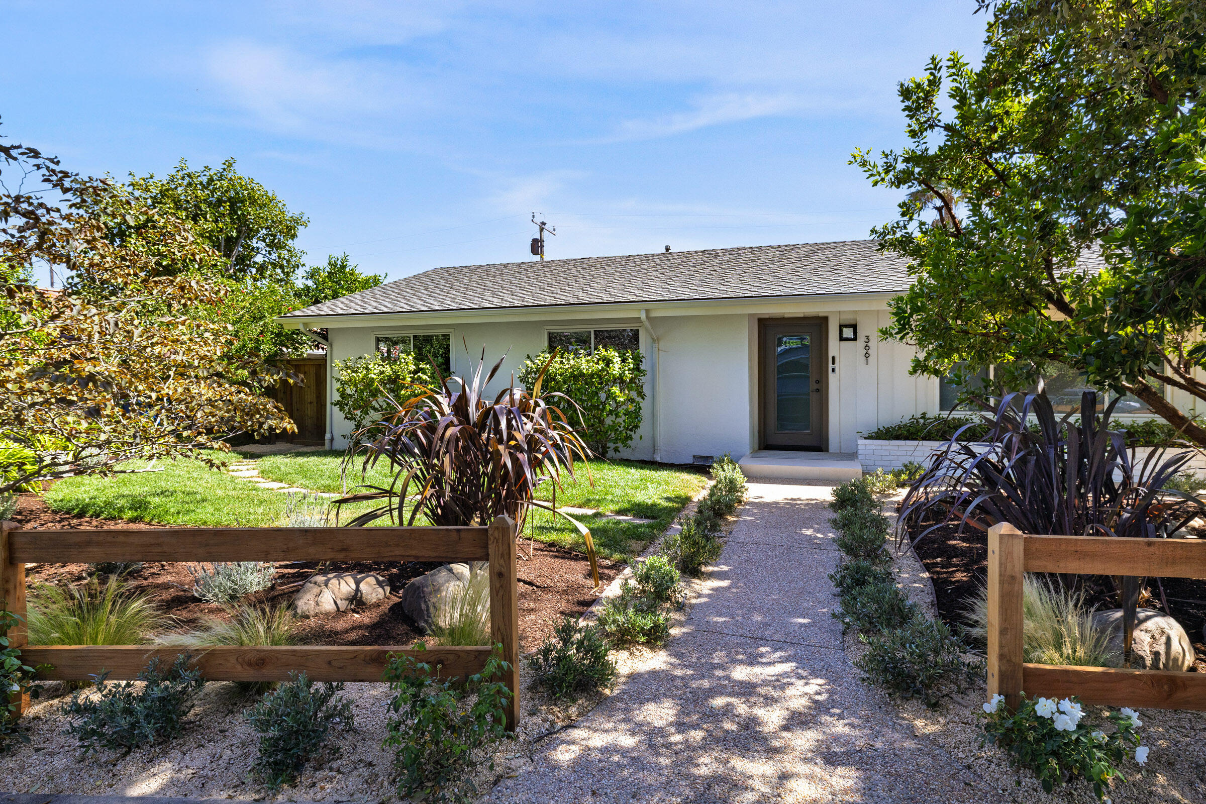 3661 Sunset Drive