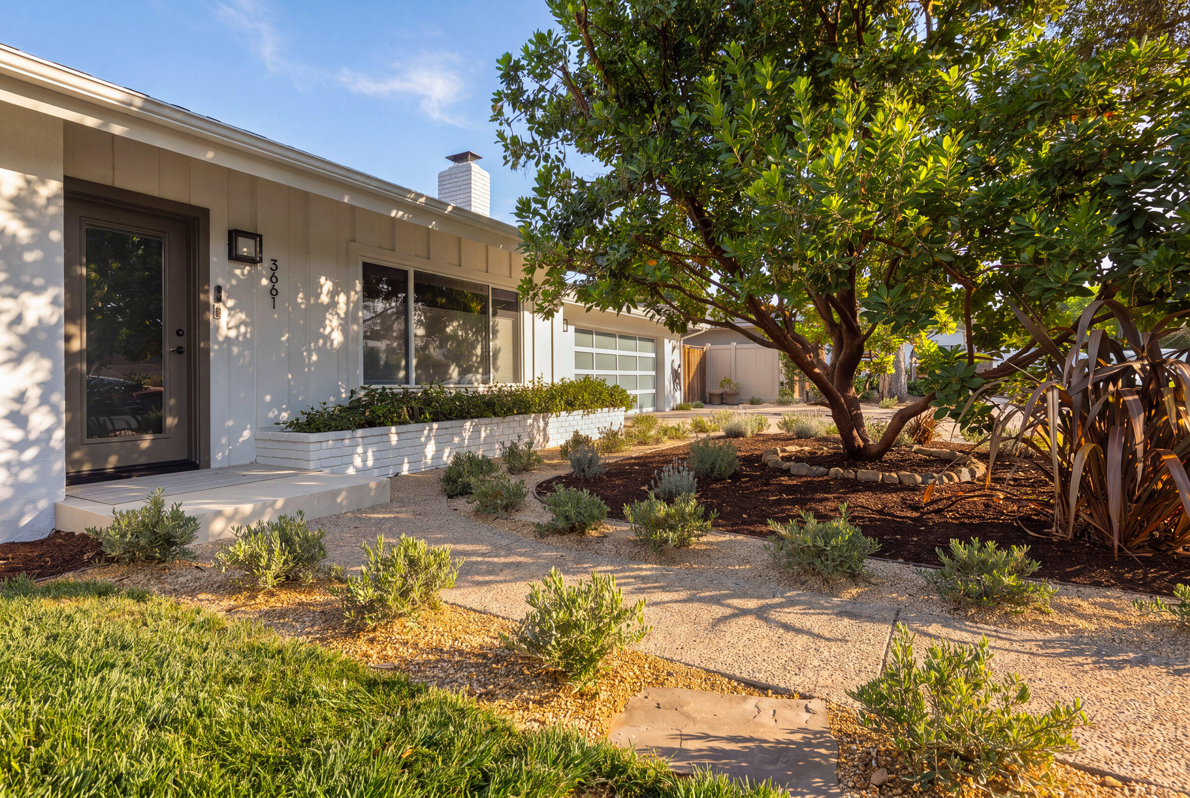 3661 Sunset Drive