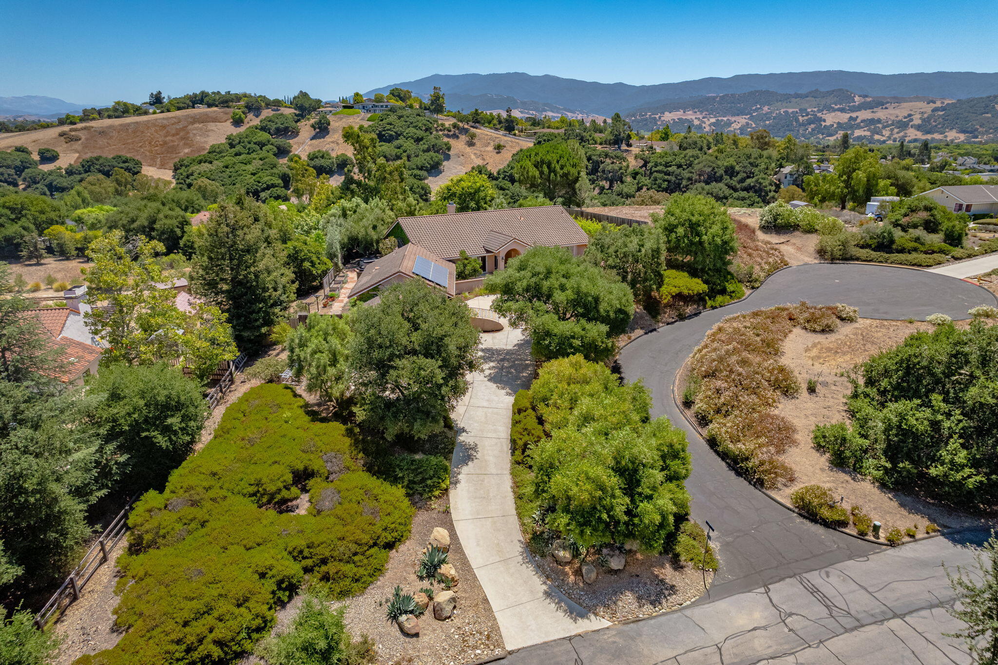 1535 Gamby Way