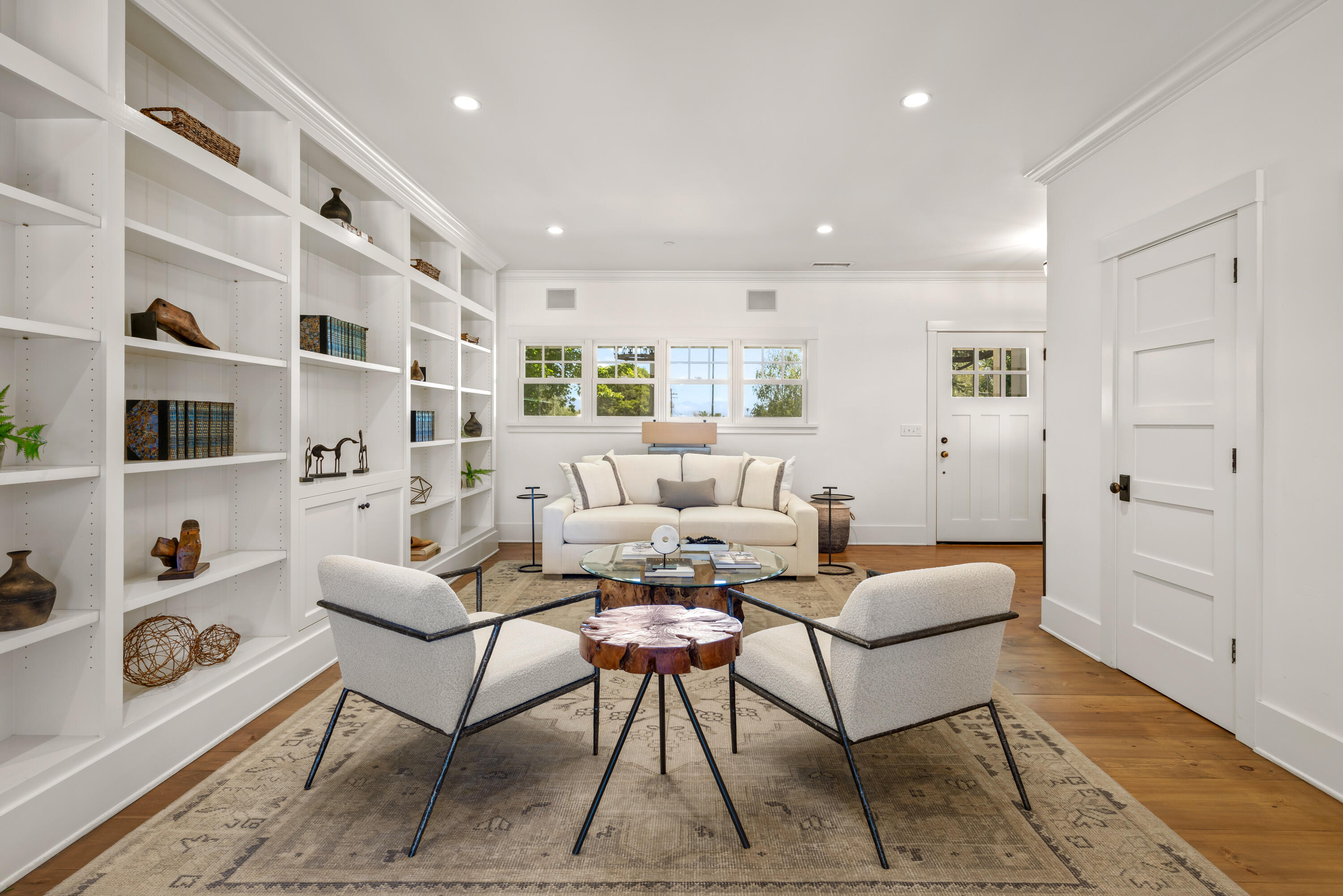 1283 Highland Road