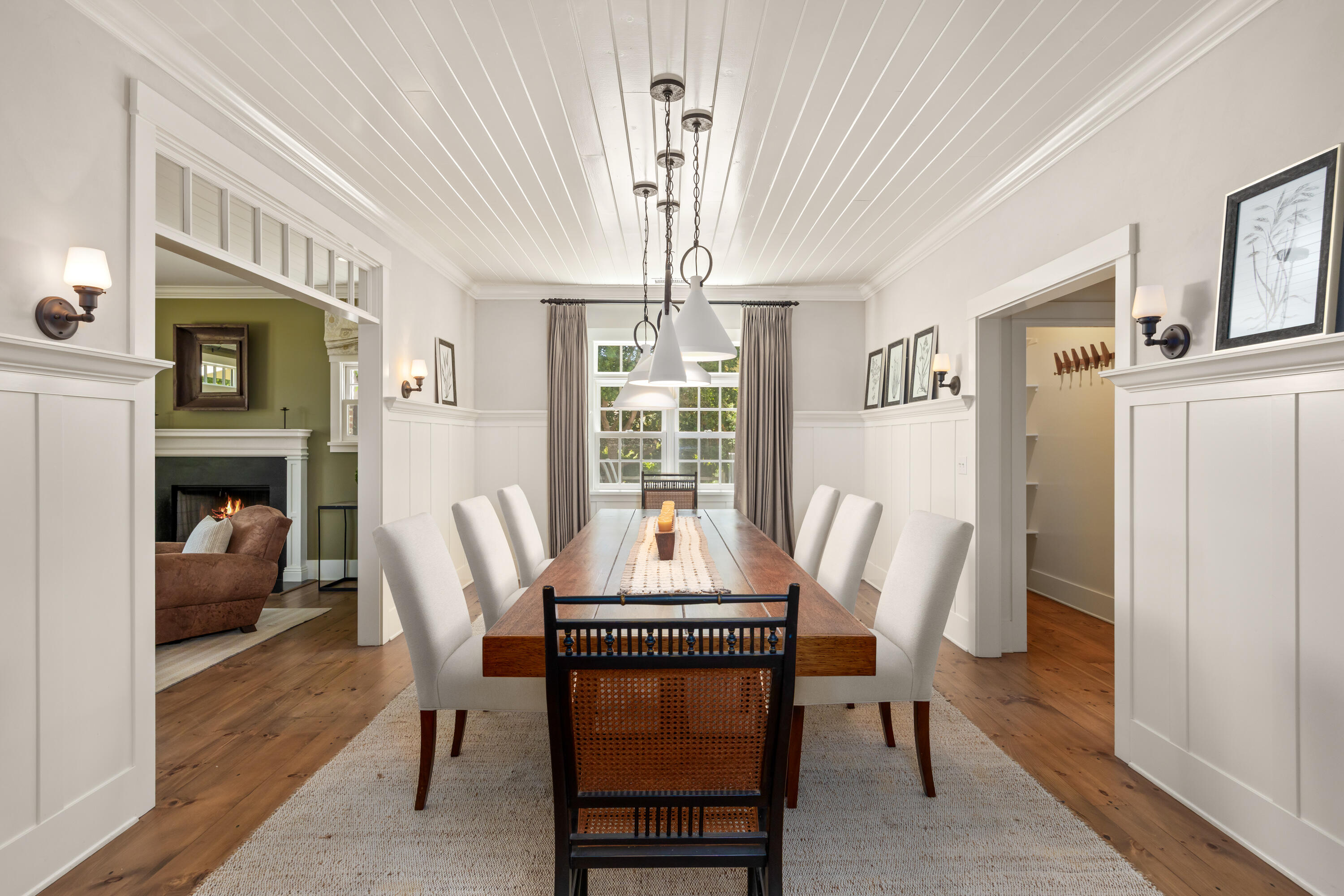 1283 Highland Road