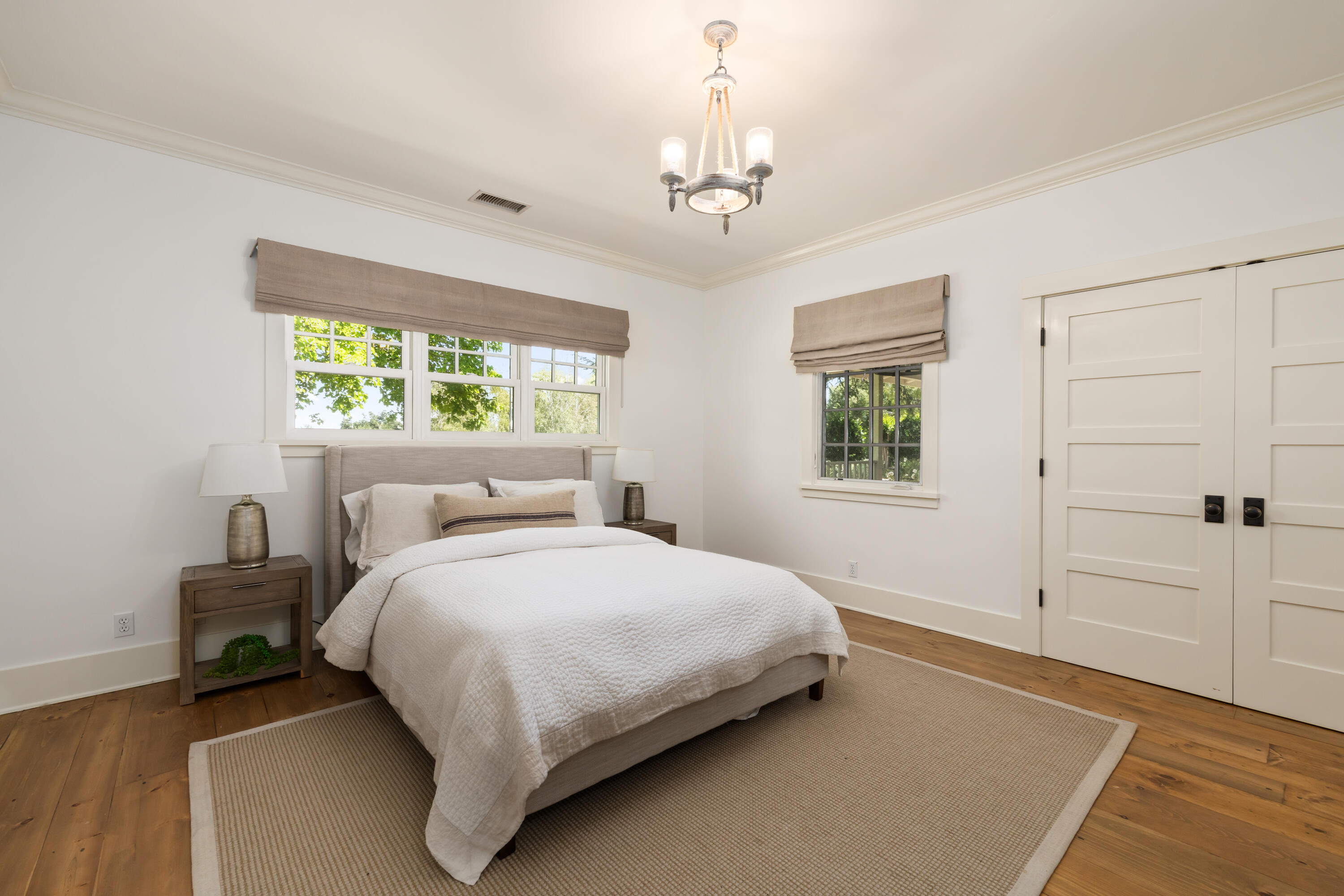 1283 Highland Road