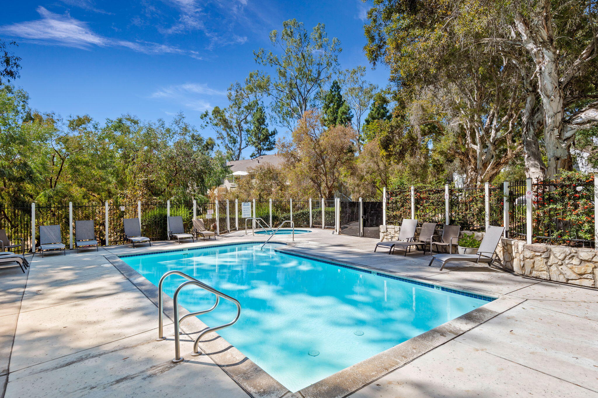 7630 Hollister Avenue Unit 119