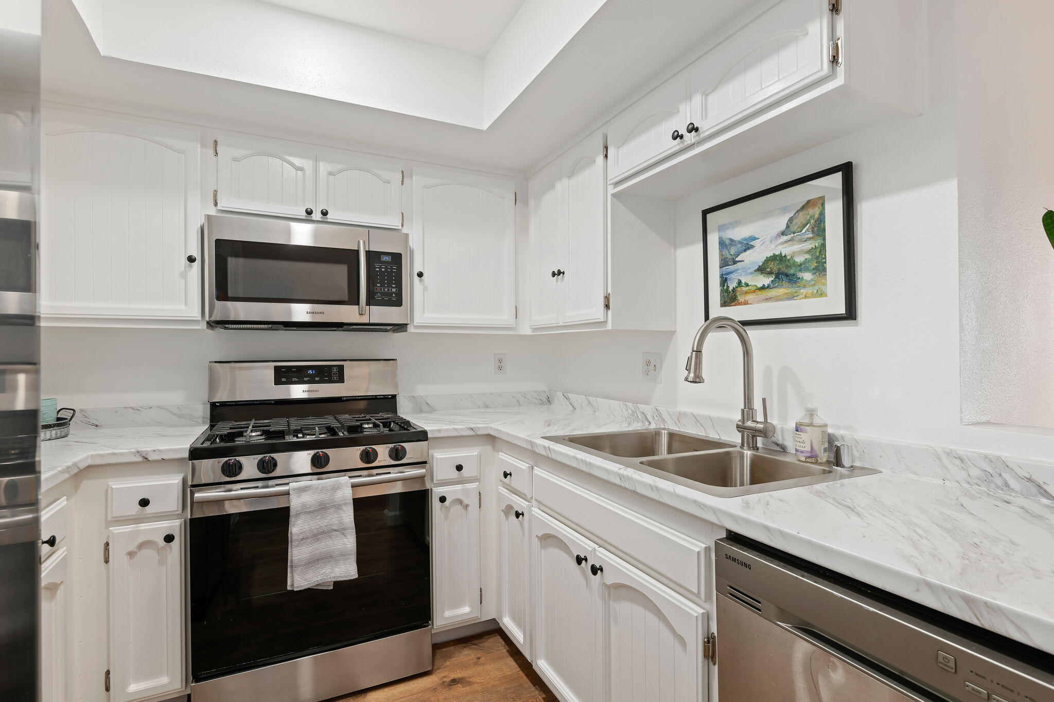 7630 Hollister Avenue Unit 119