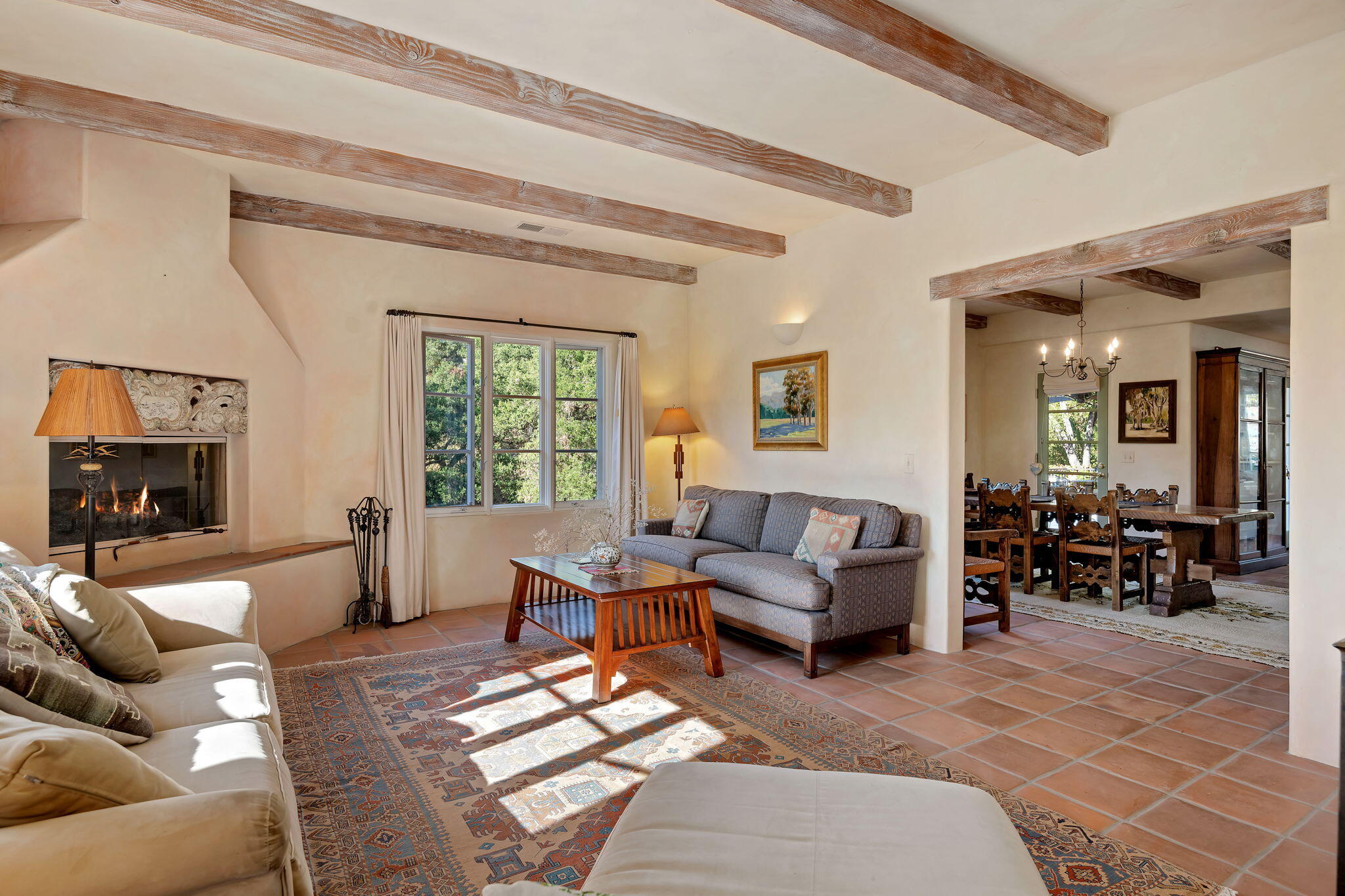 718 Las Canoas Place