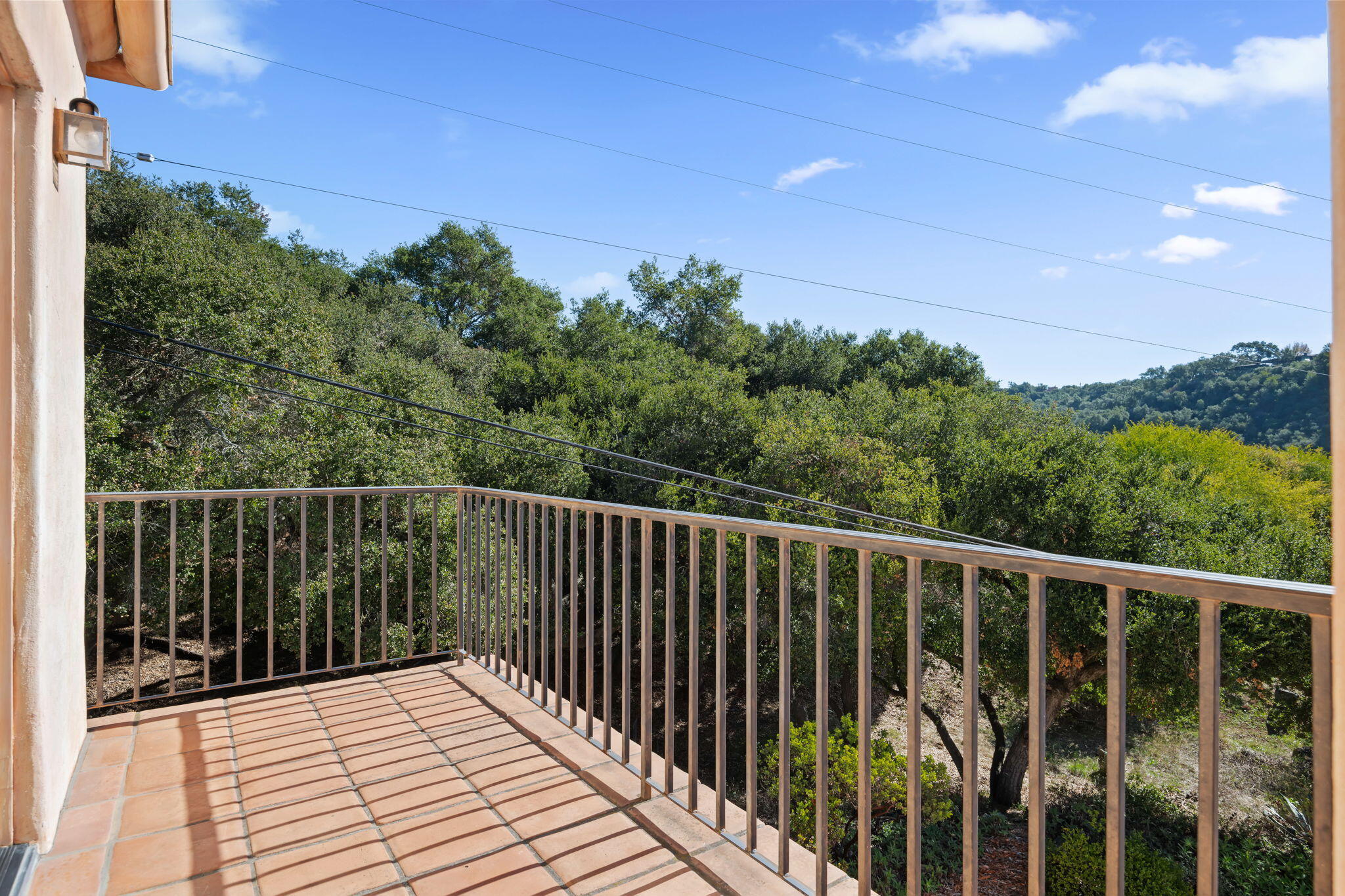 718 Las Canoas Place