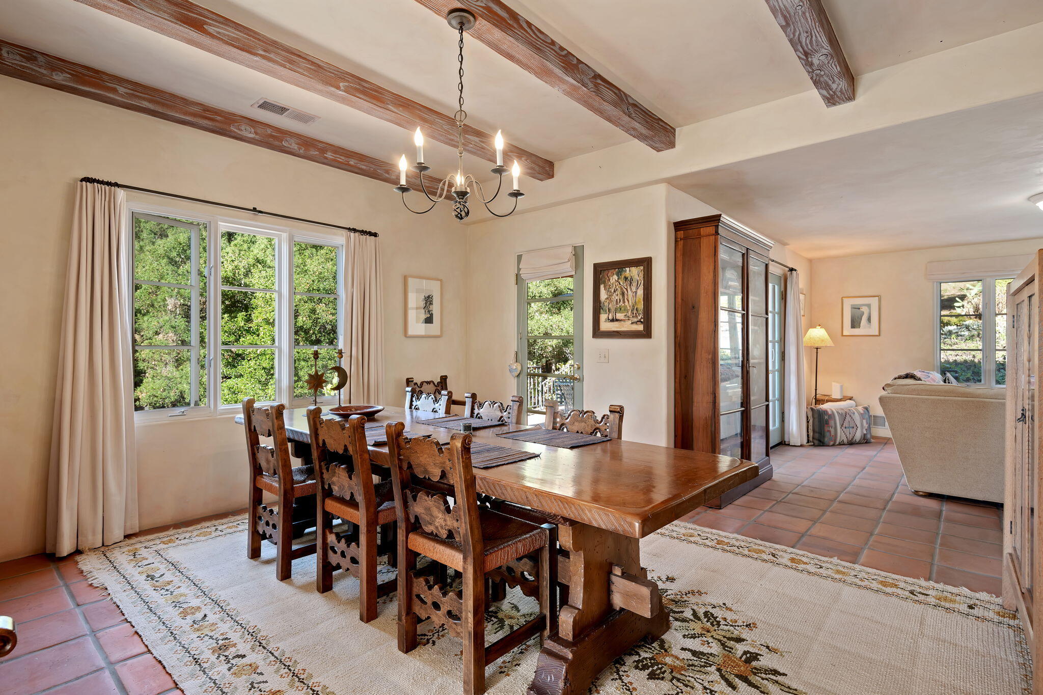 718 Las Canoas Place