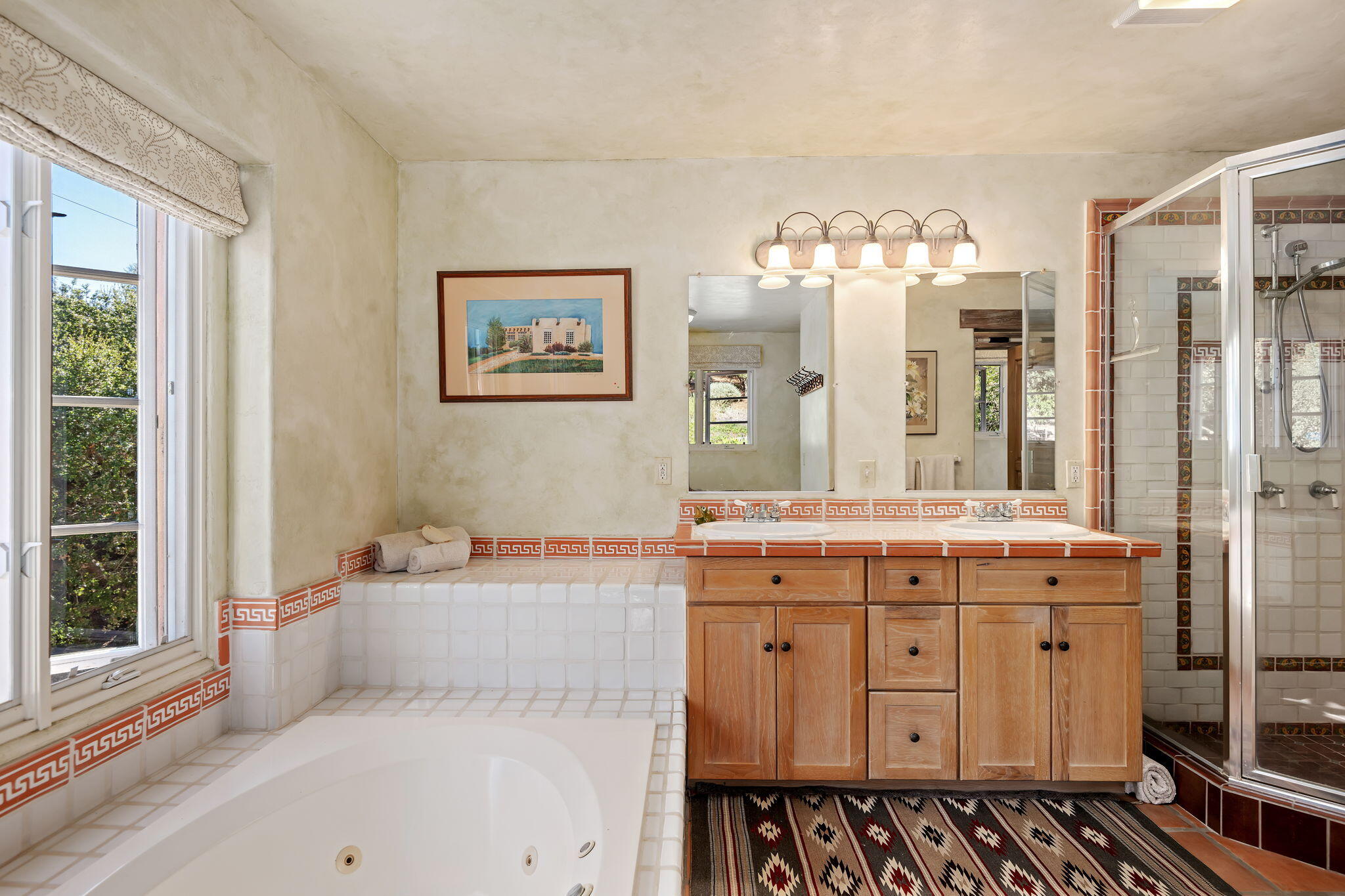 718 Las Canoas Place