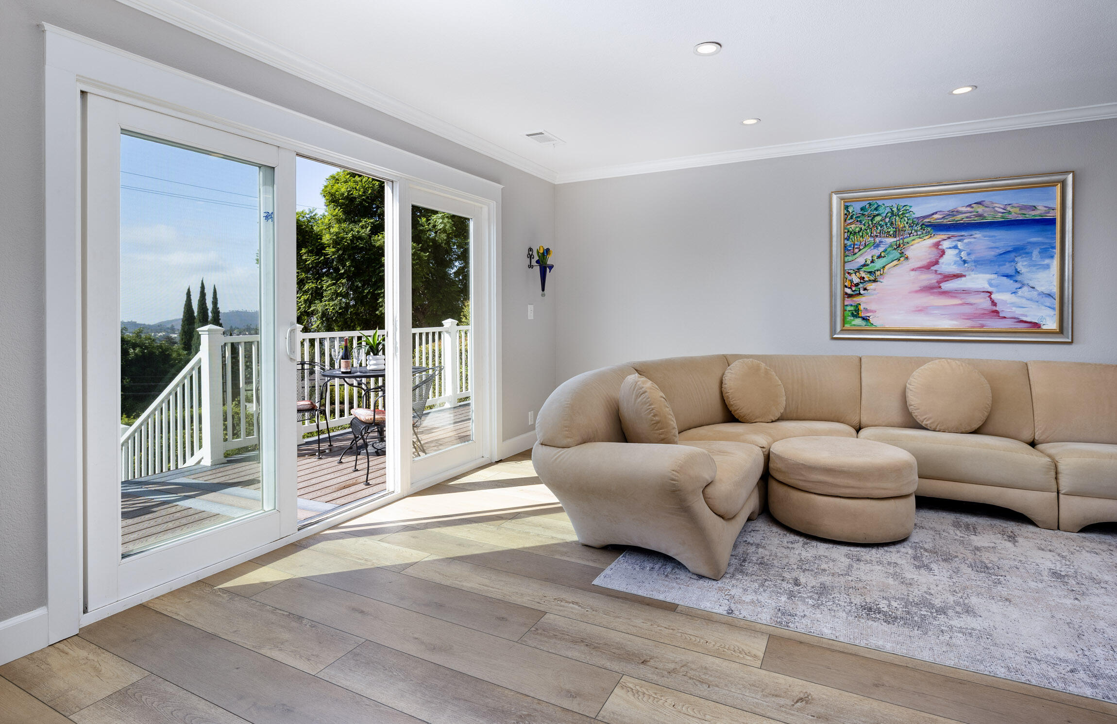 2937 Glen Albyn Drive