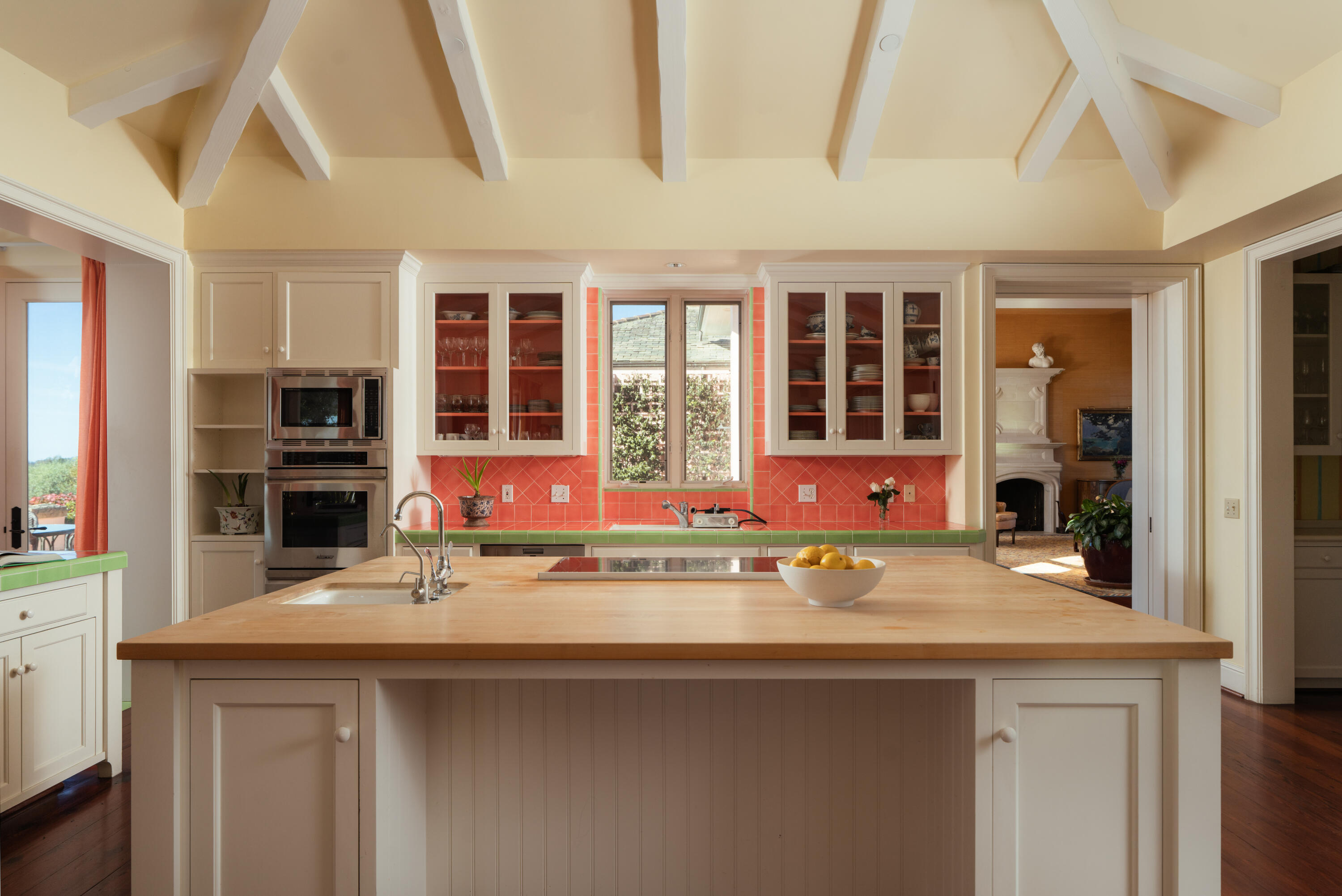 439 Meadowbrook Drive