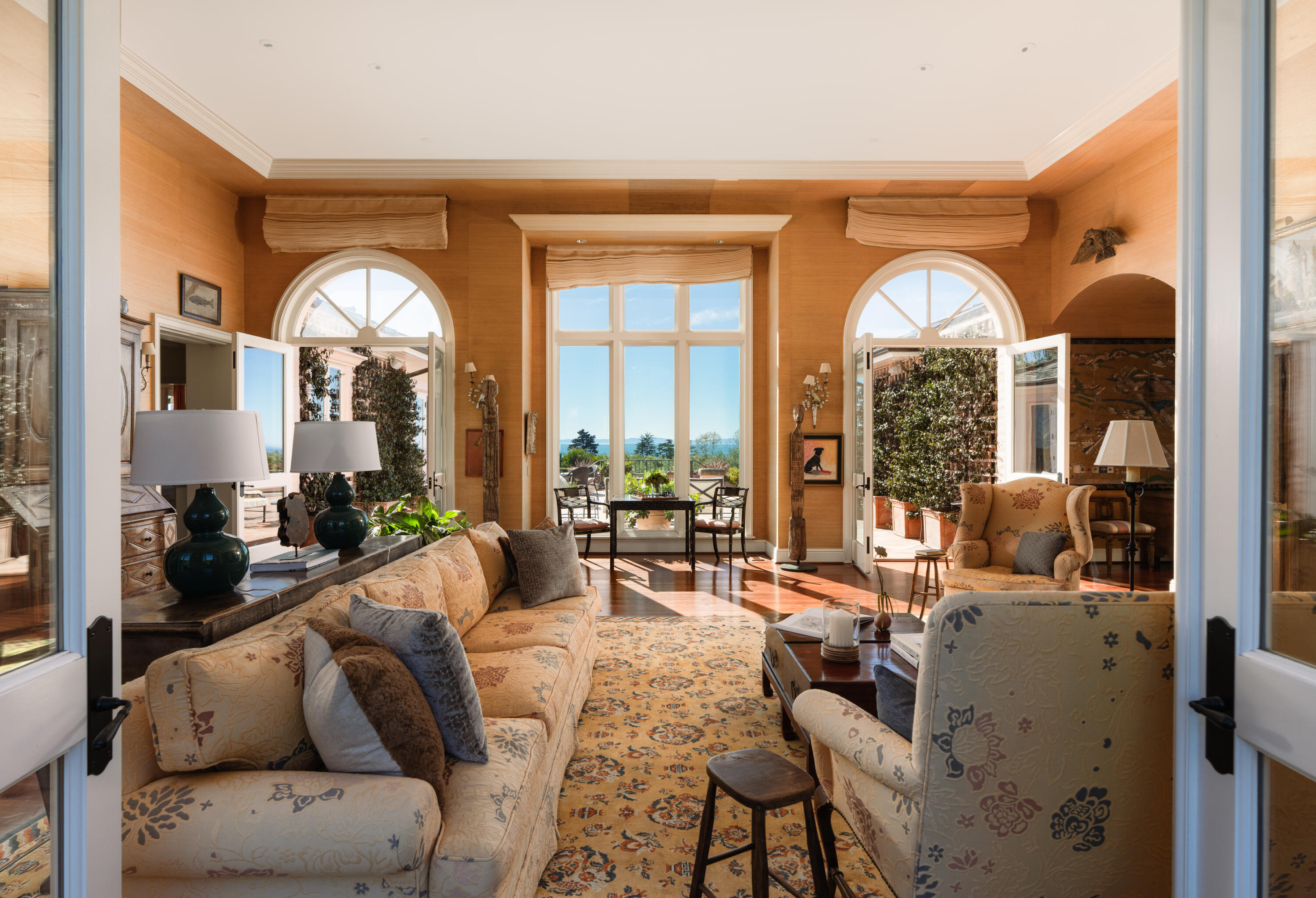 439 Meadowbrook Drive