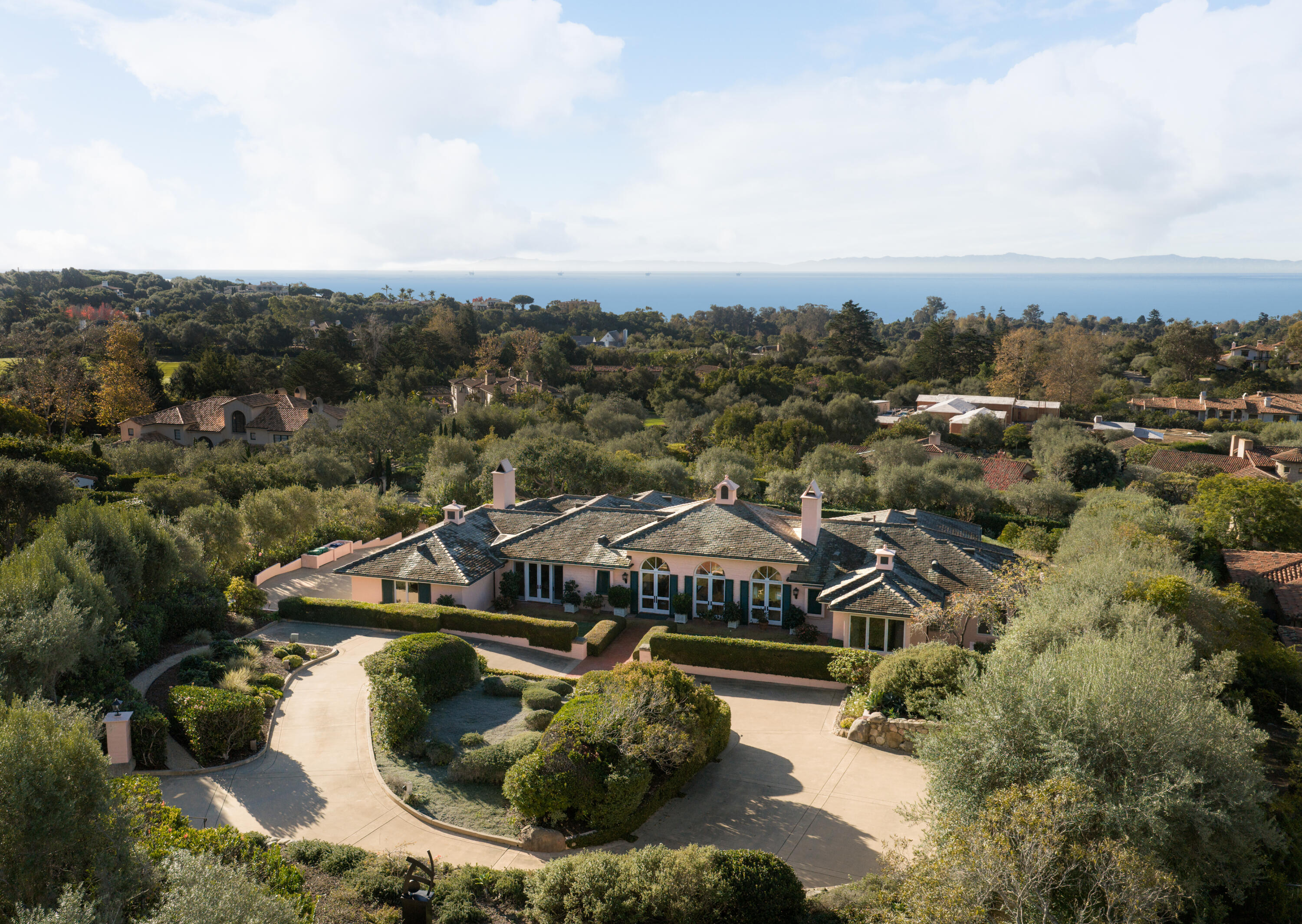 439 Meadowbrook Drive