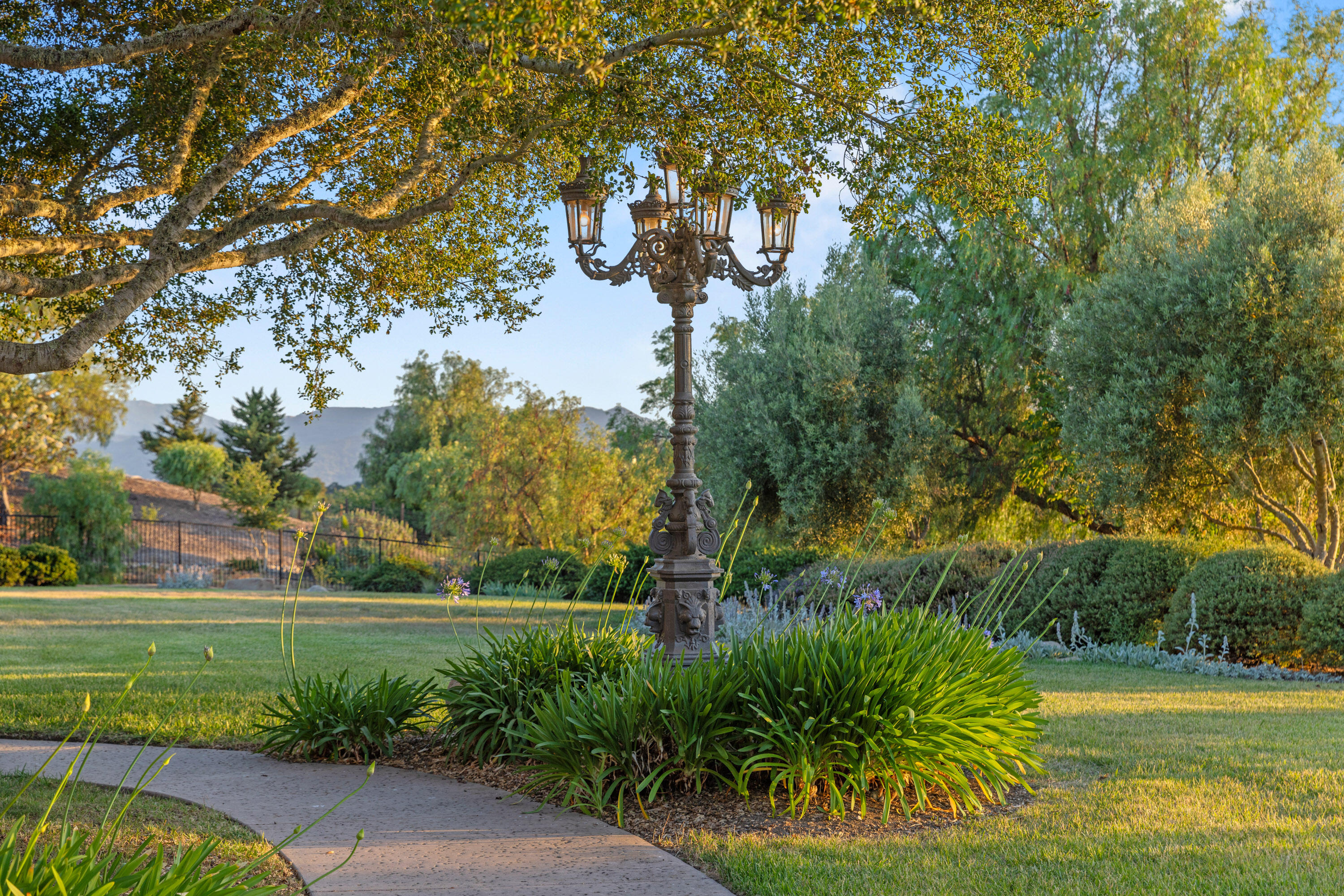 1325 Ladan Drive