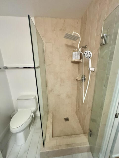 1220 Coast Village Road 208