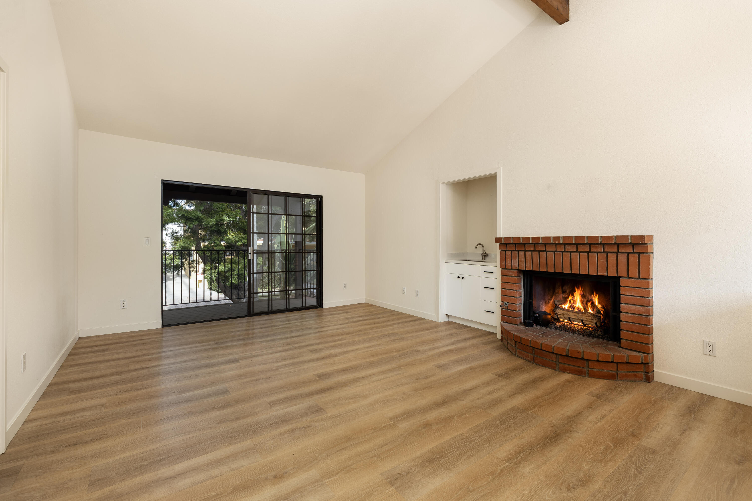 125 Bath Street B2