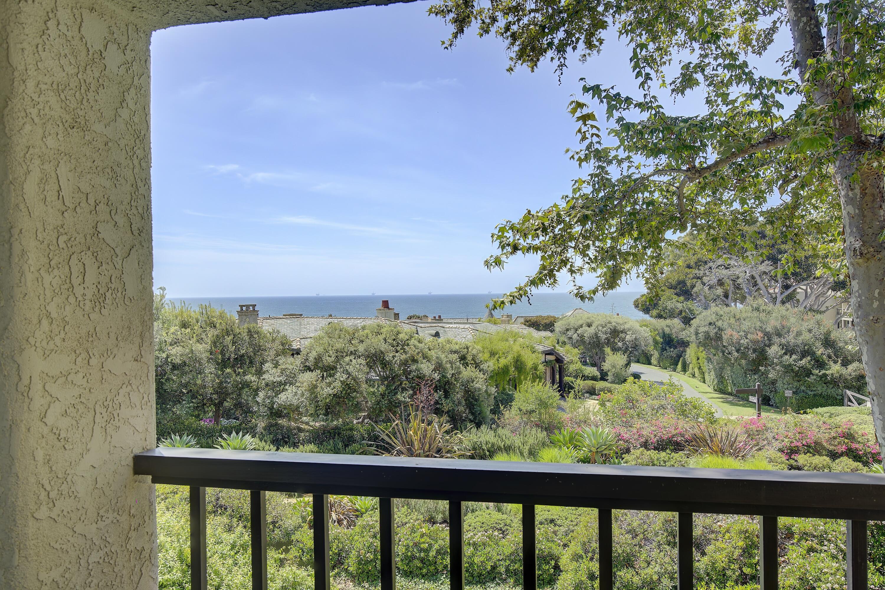 80 Seaview Drive