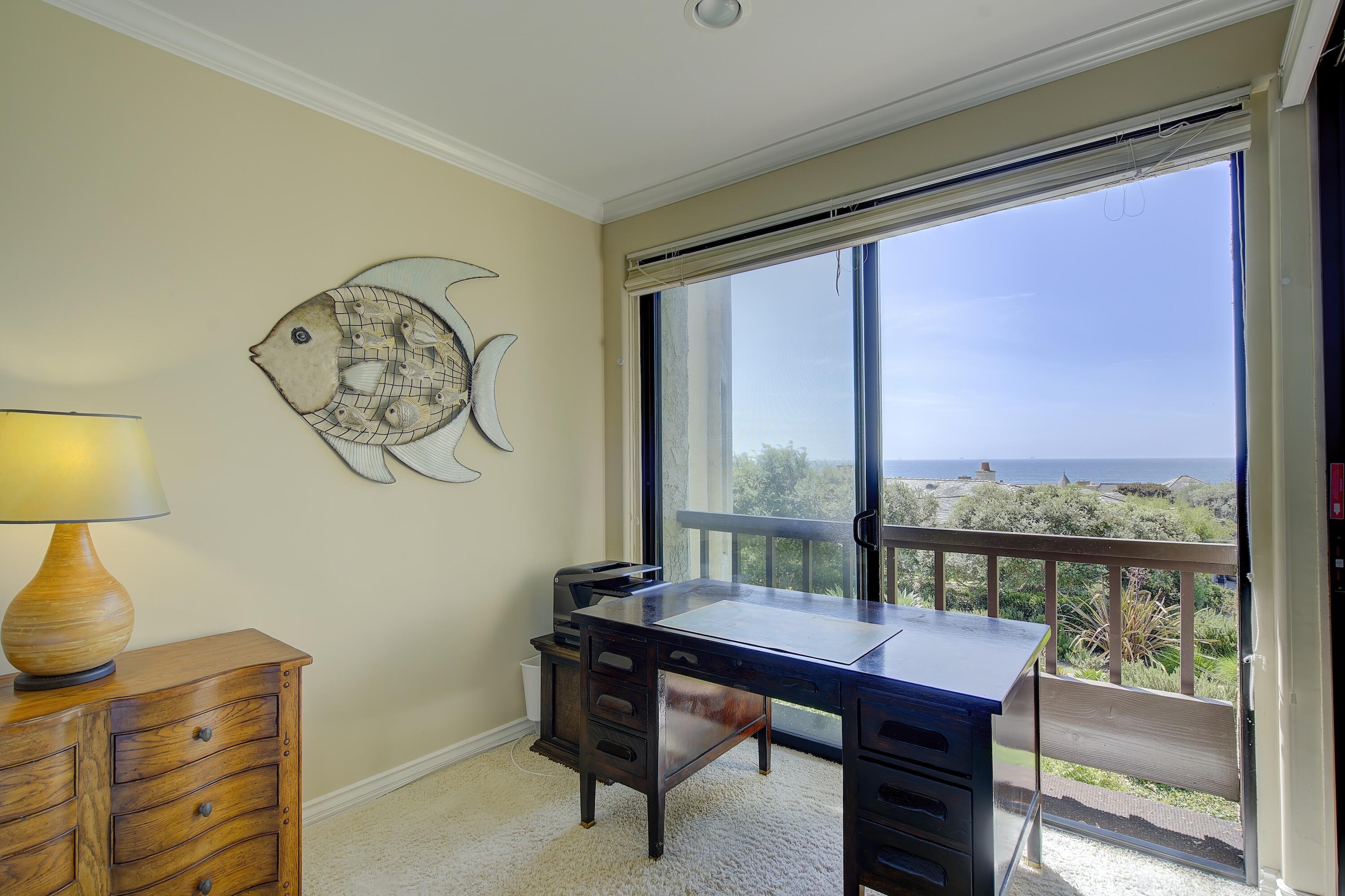 80 Seaview Drive