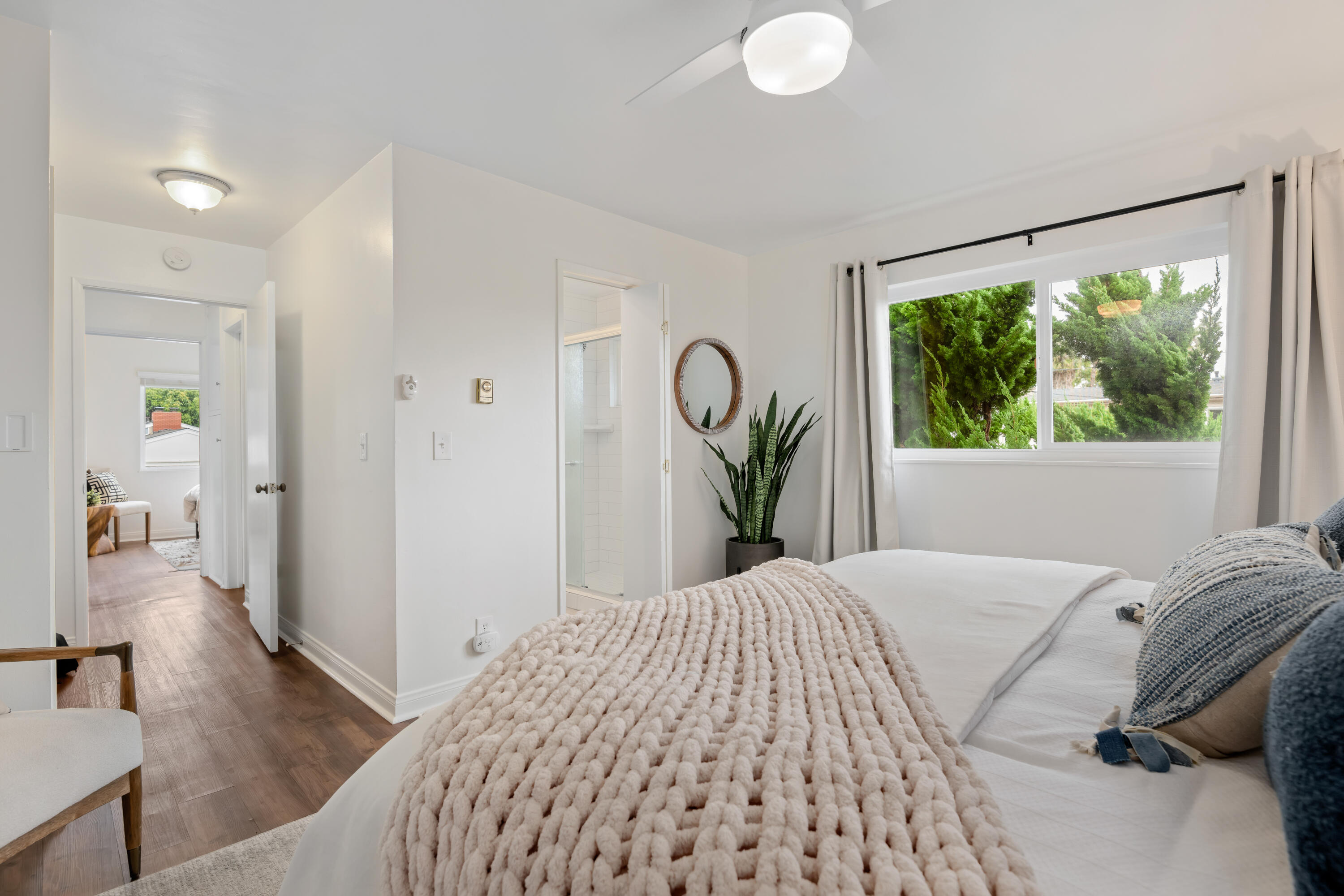 3737-3739 San Remo Drive