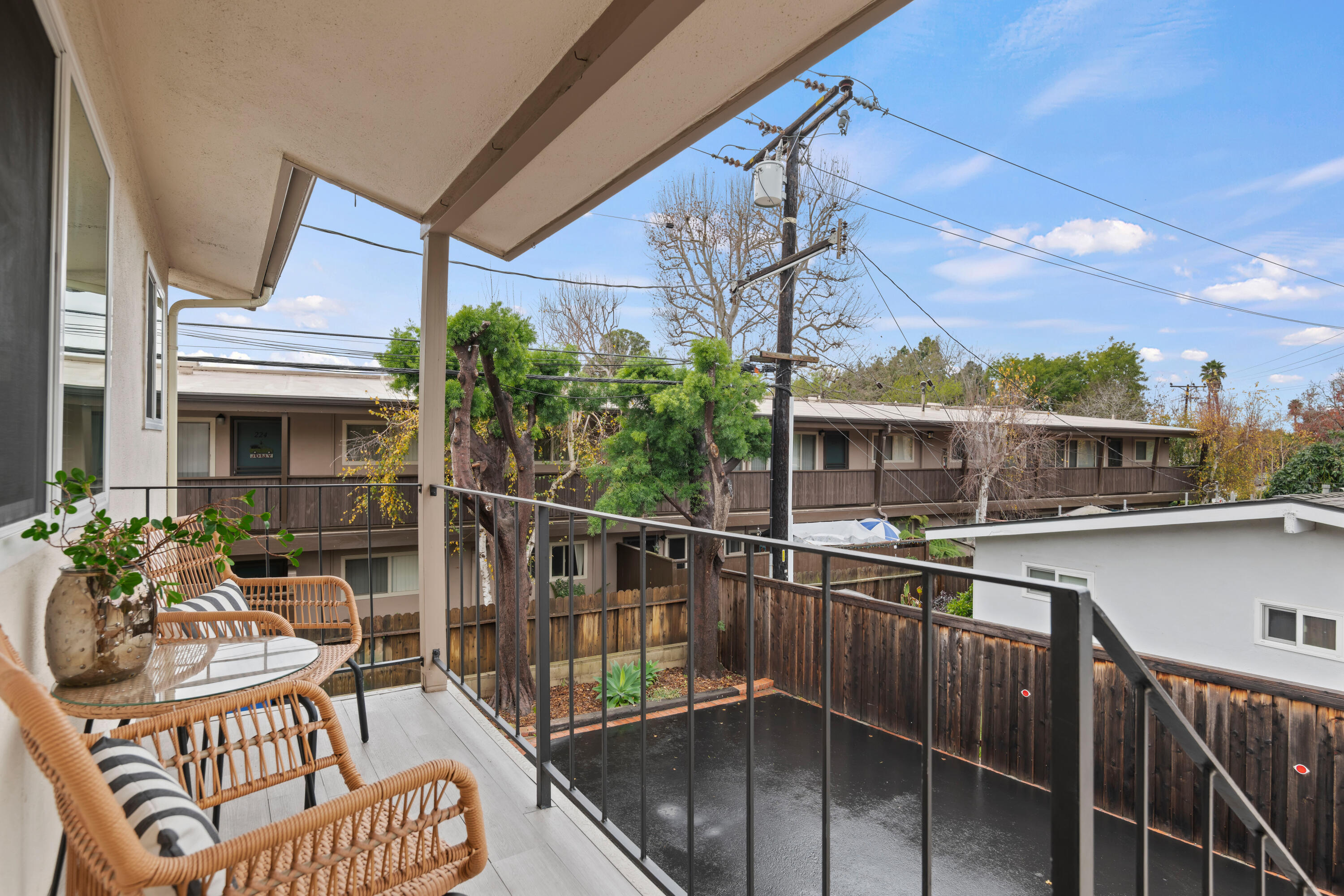 3737-3739 San Remo Drive