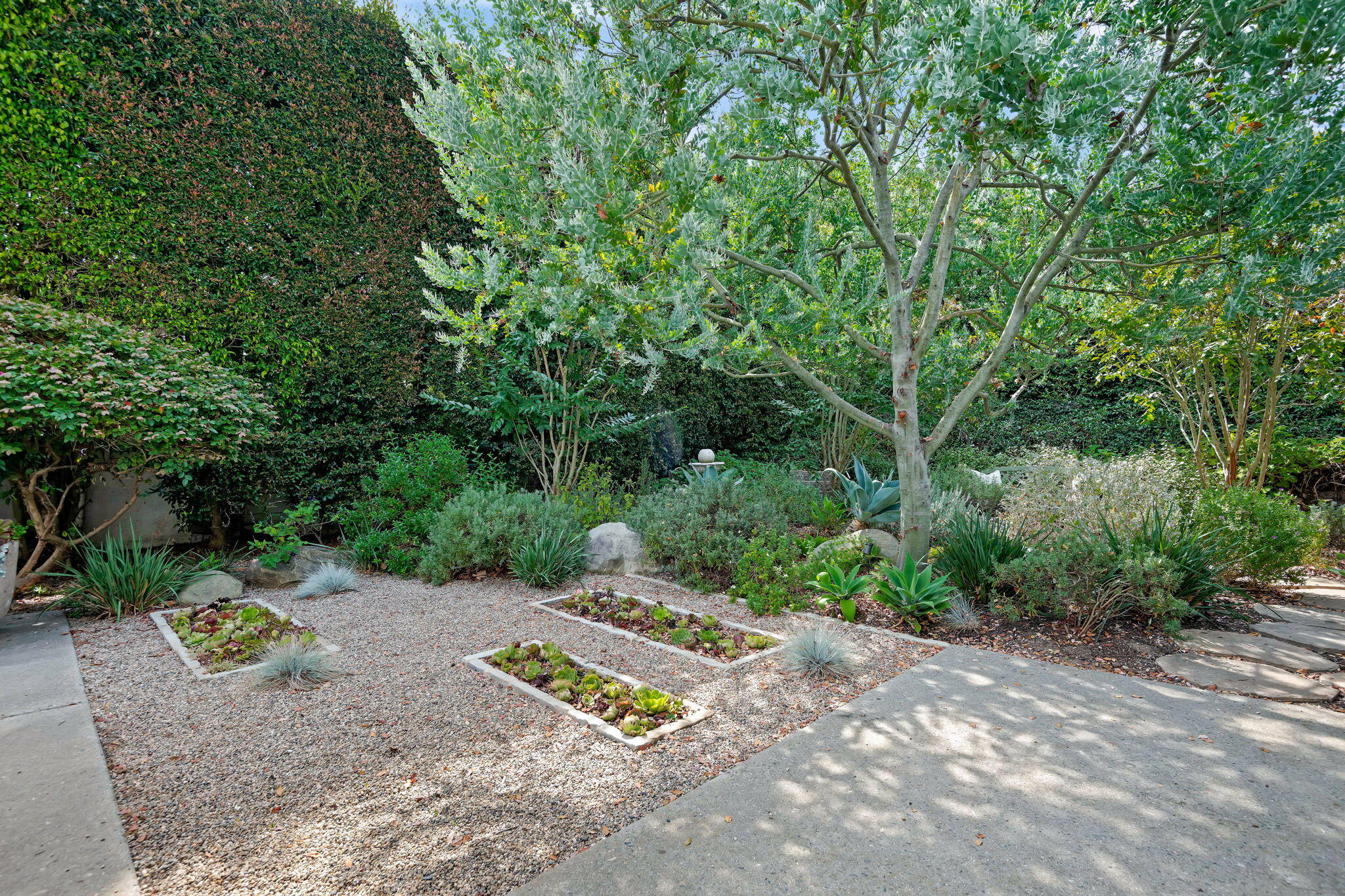 1086 Diamond Crest Court