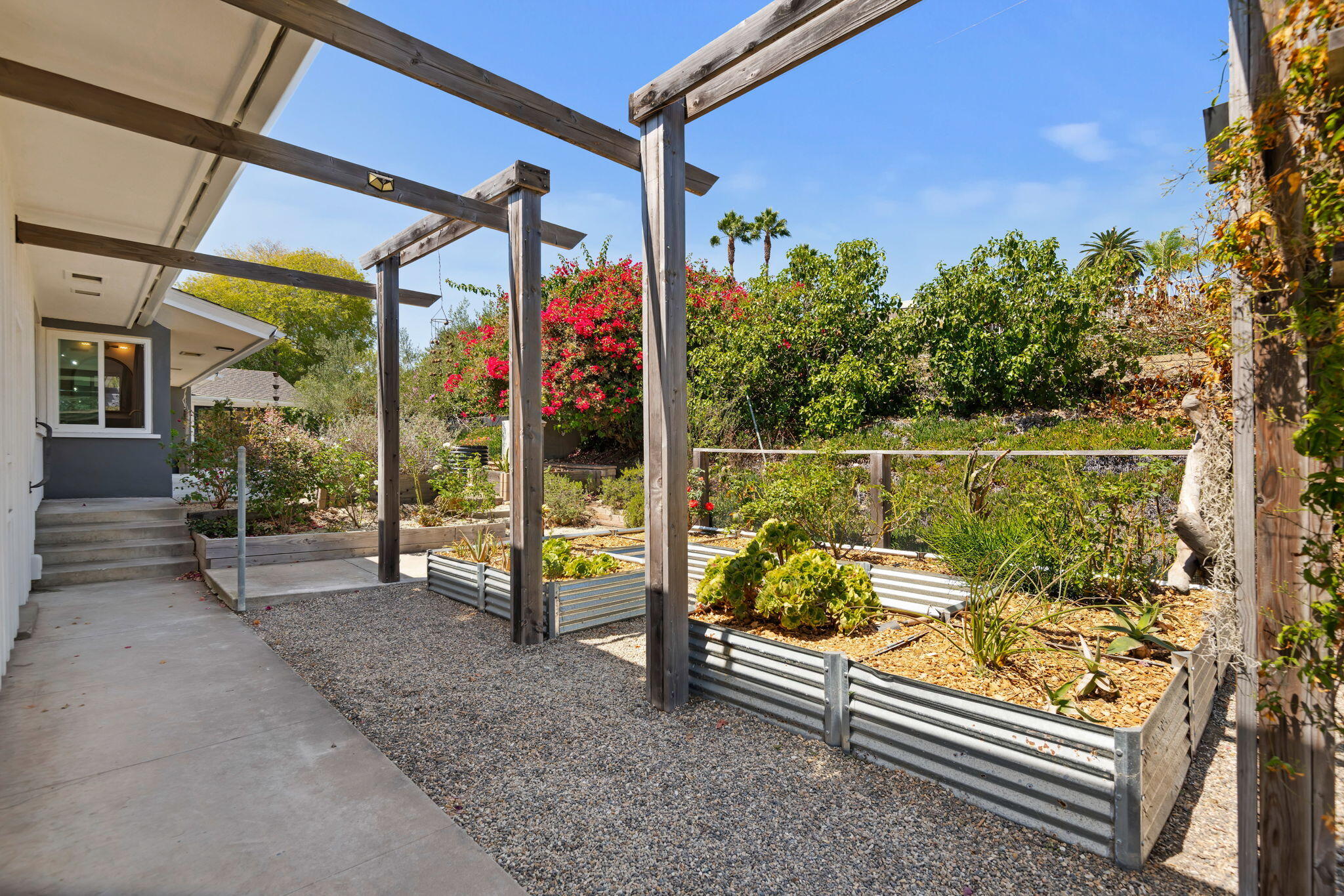 840 San Roque Road