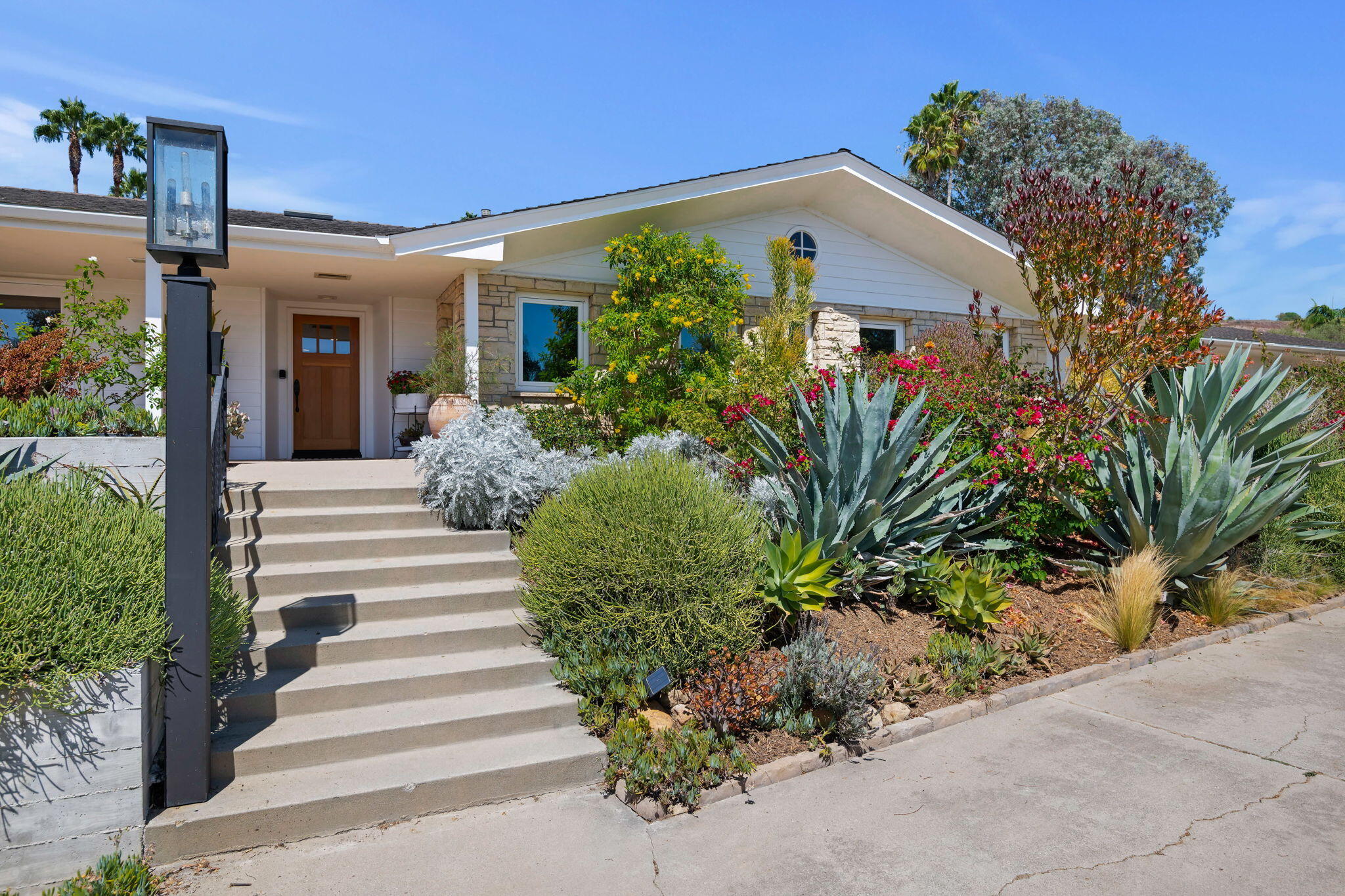 840 San Roque Road