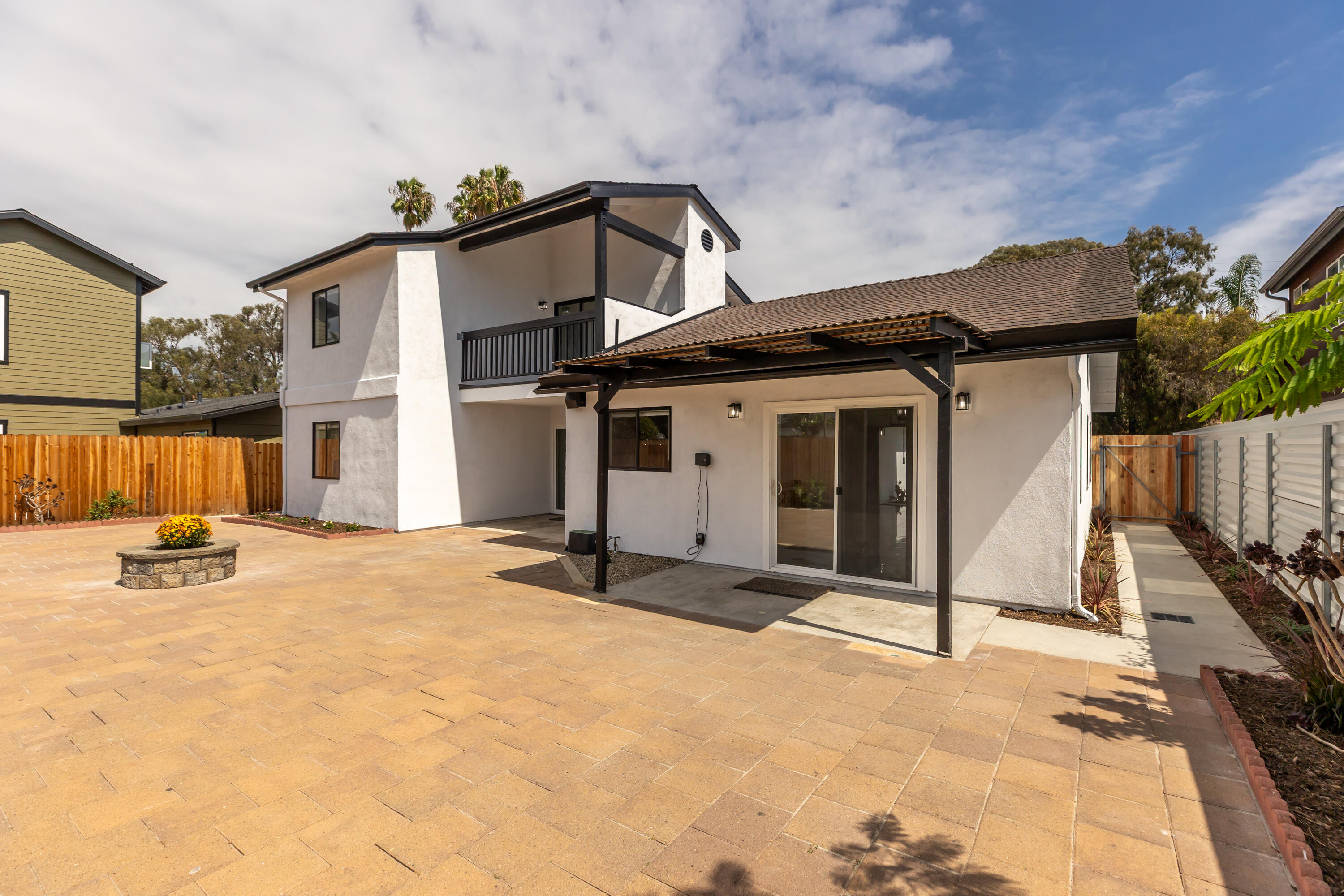 891 Fortuna Lane