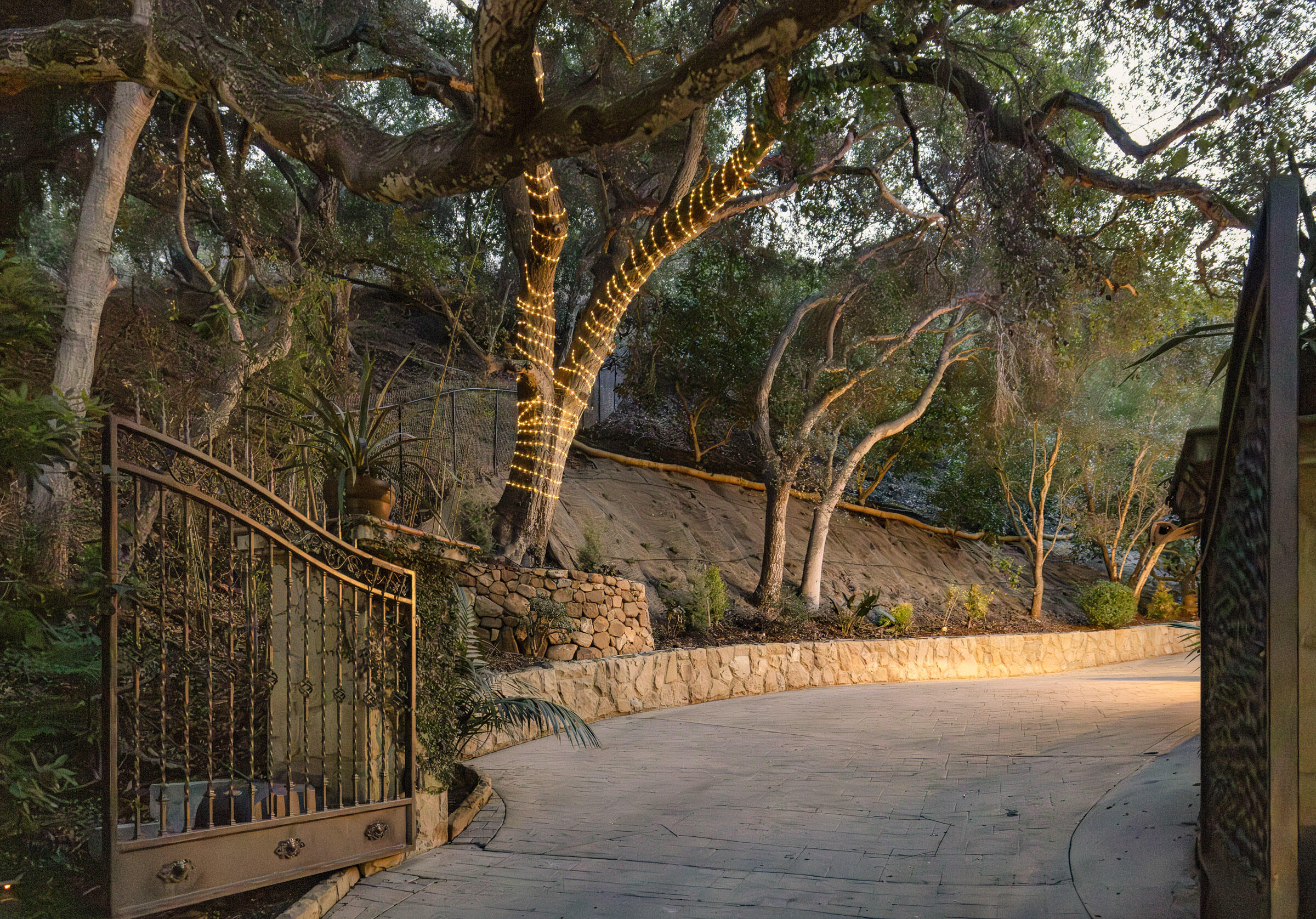 1493 Sycamore Canyon Road