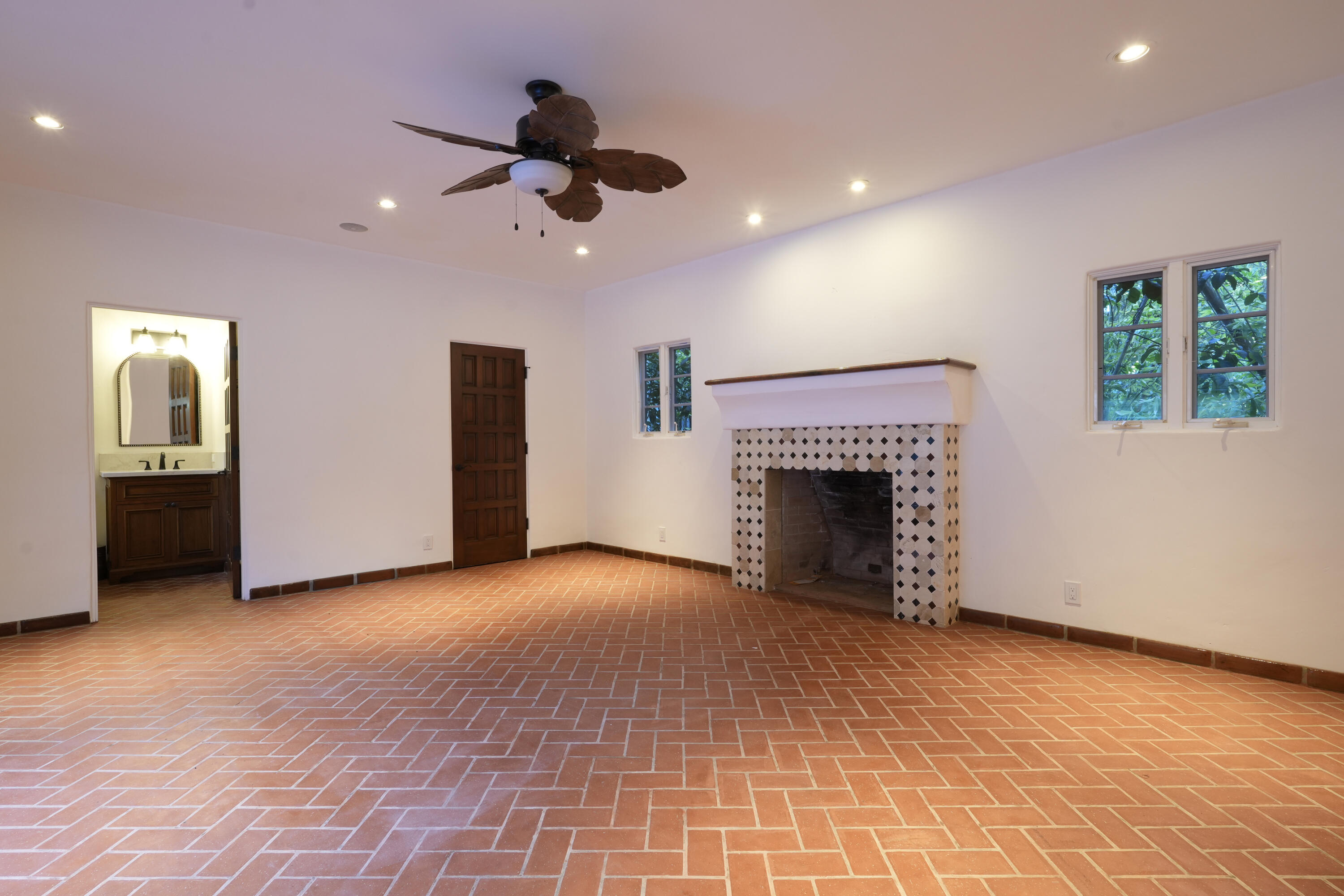 1493 Sycamore Canyon Road