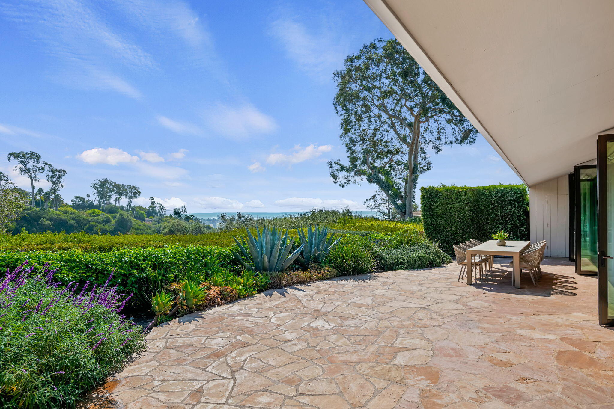 118 Eucalyptus Hill Circle