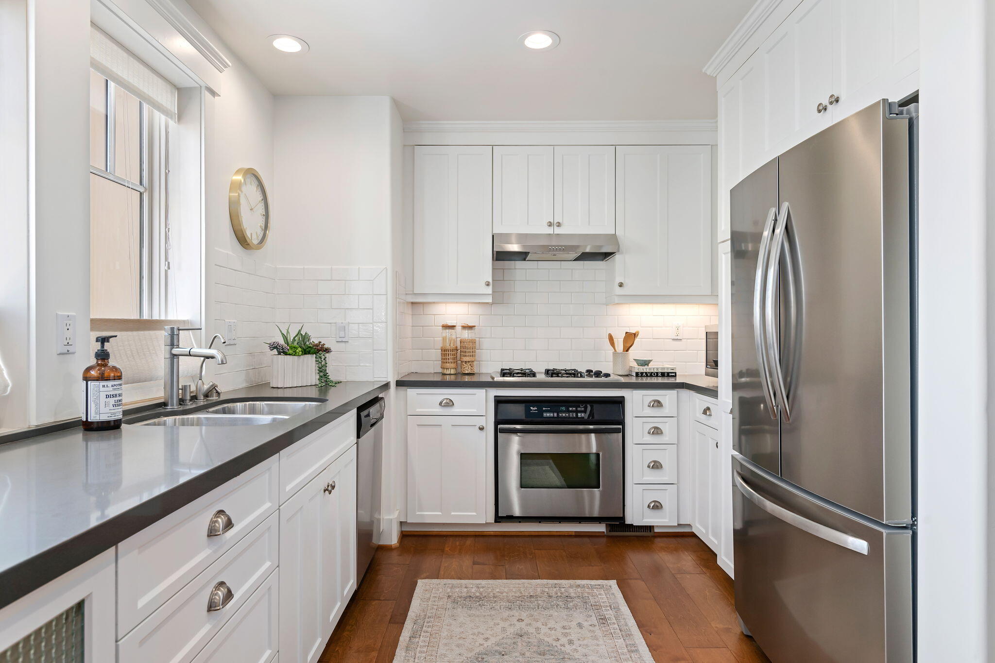 1428 Laguna Street B