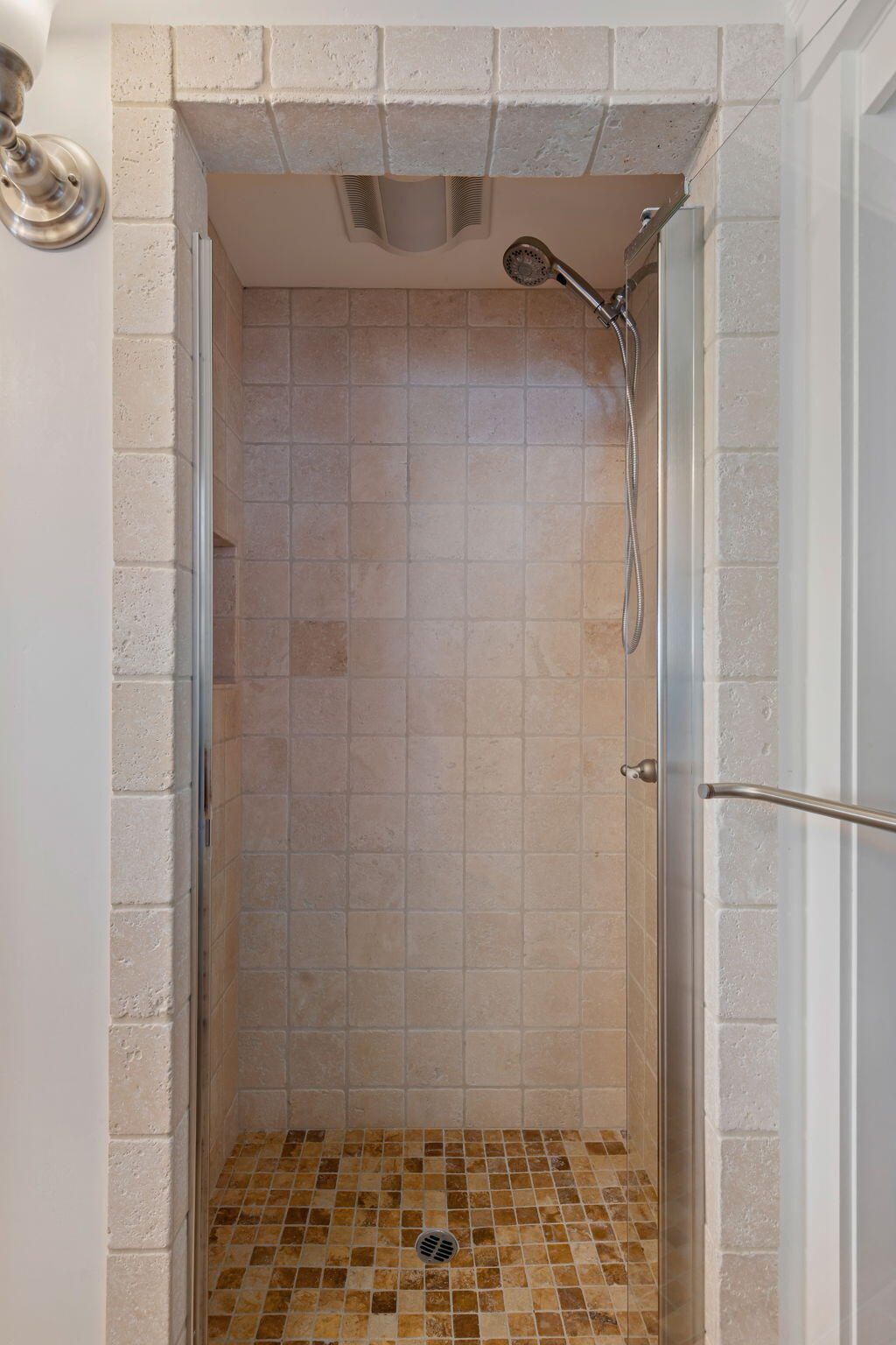 1428 Laguna Street B