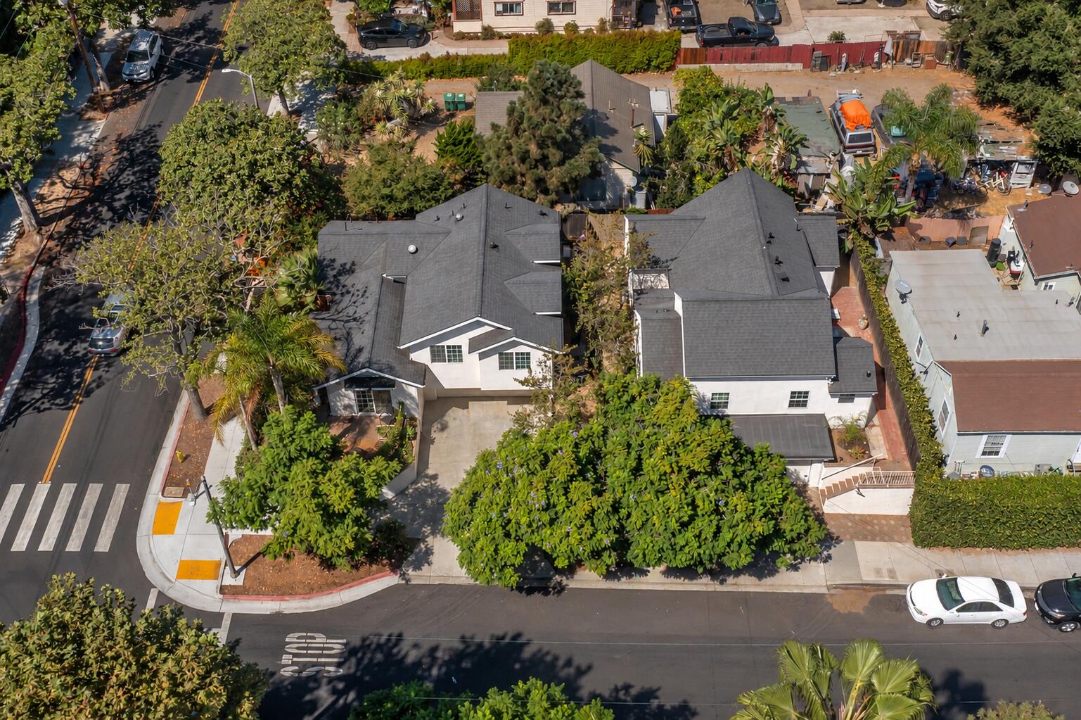1204 San Andres Street