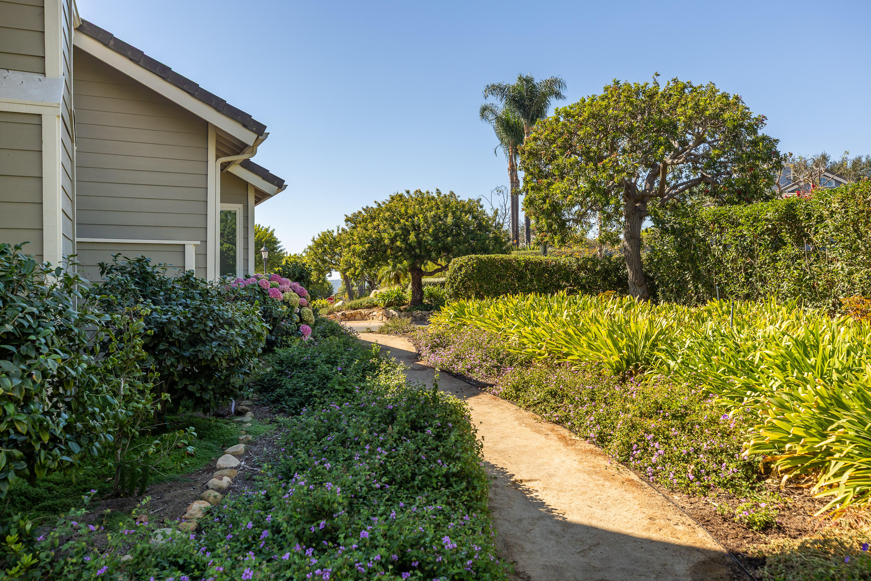 4596 Sierra Madre Drive