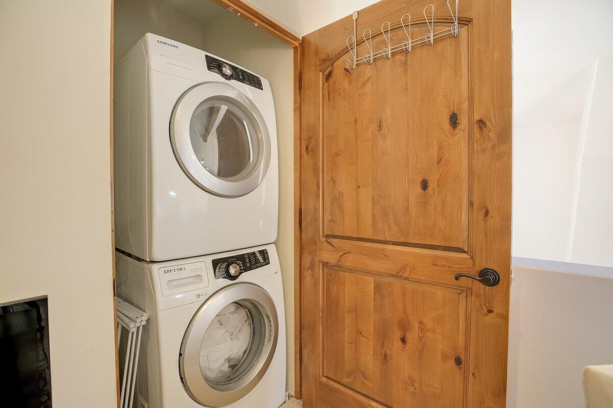 618 Anacapa Street 5