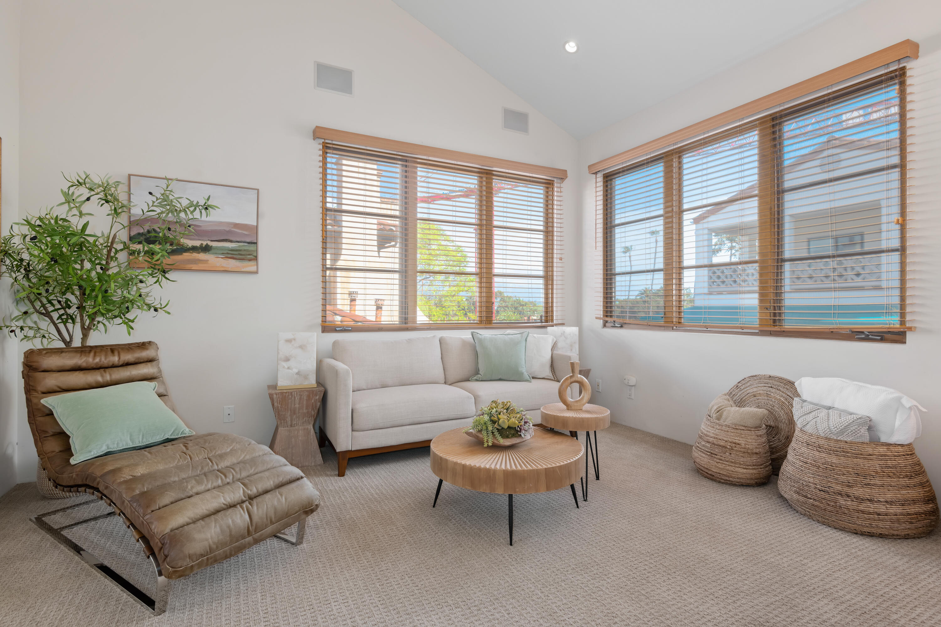 618 Anacapa Street 5