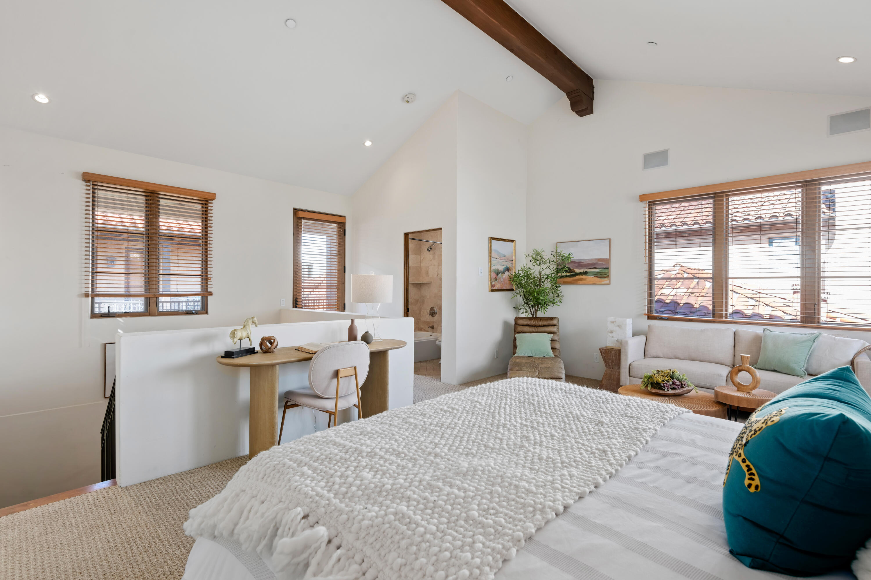 618 Anacapa Street 5