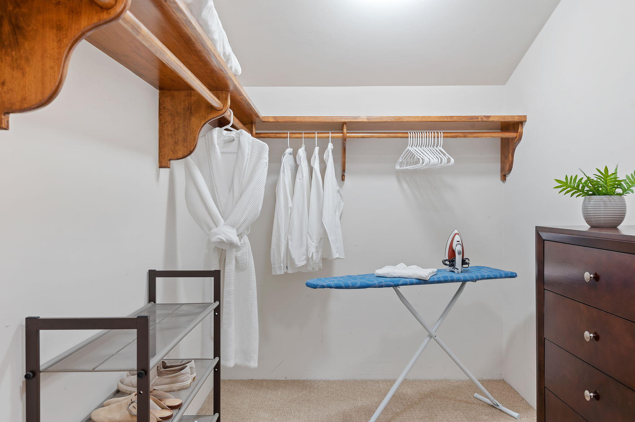 618 Anacapa Street 5