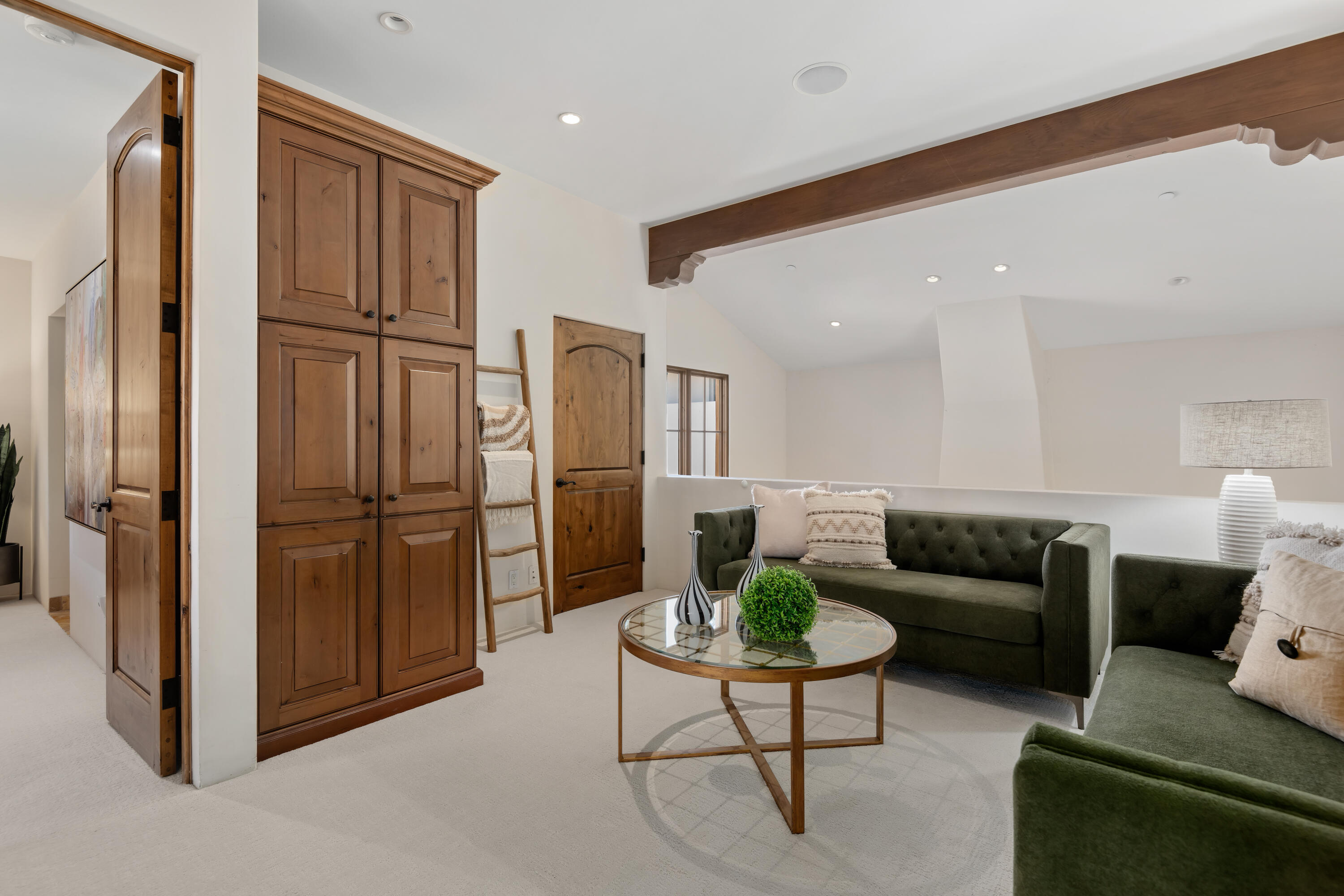 618 Anacapa Street 5