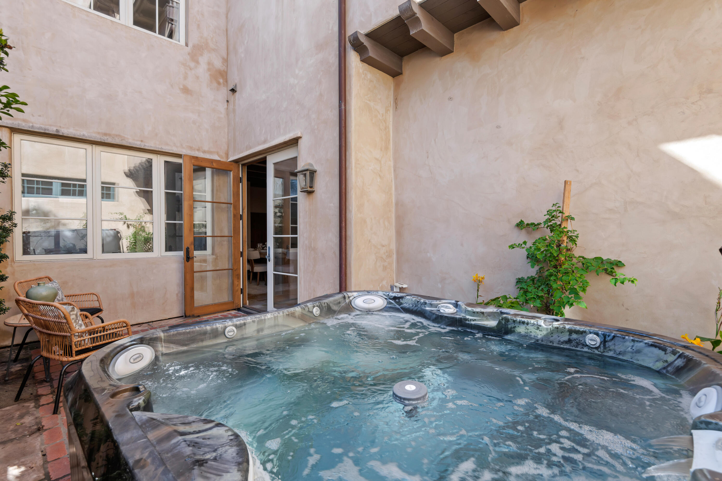 618 Anacapa Street 5