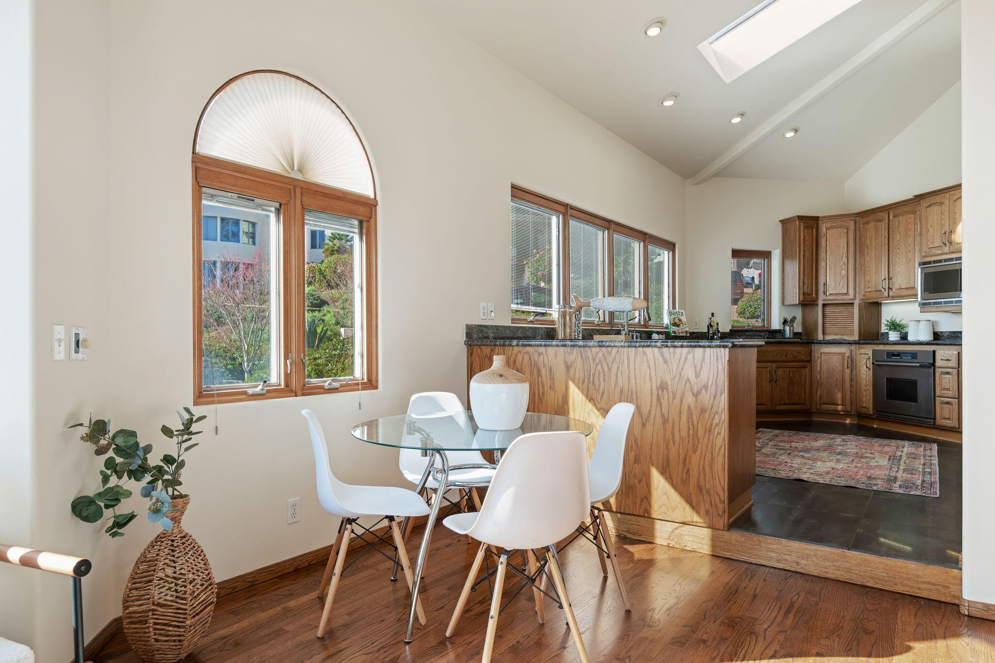 1640 La Vista Del Oceano Drive