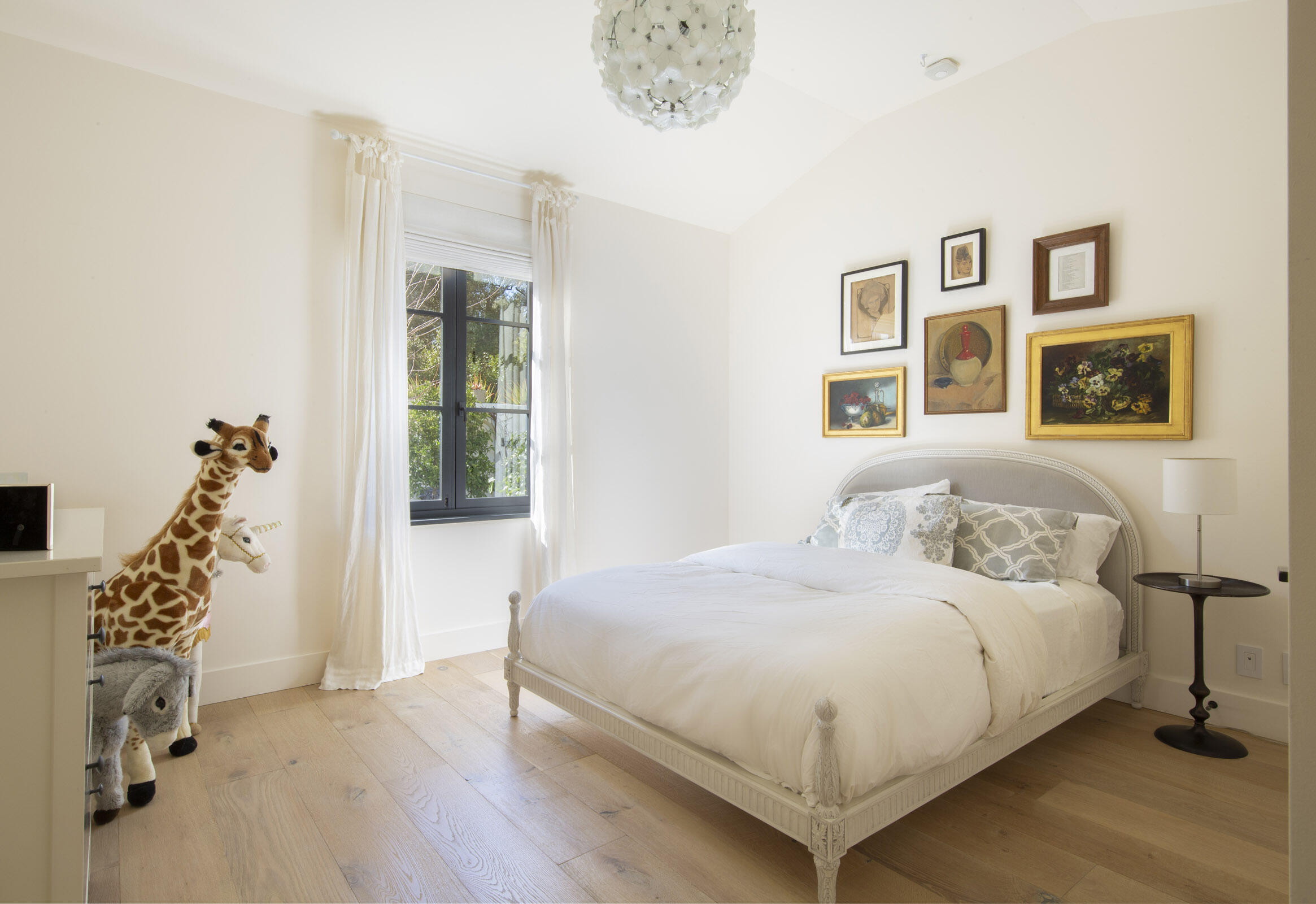 633 Parra Grande Lane